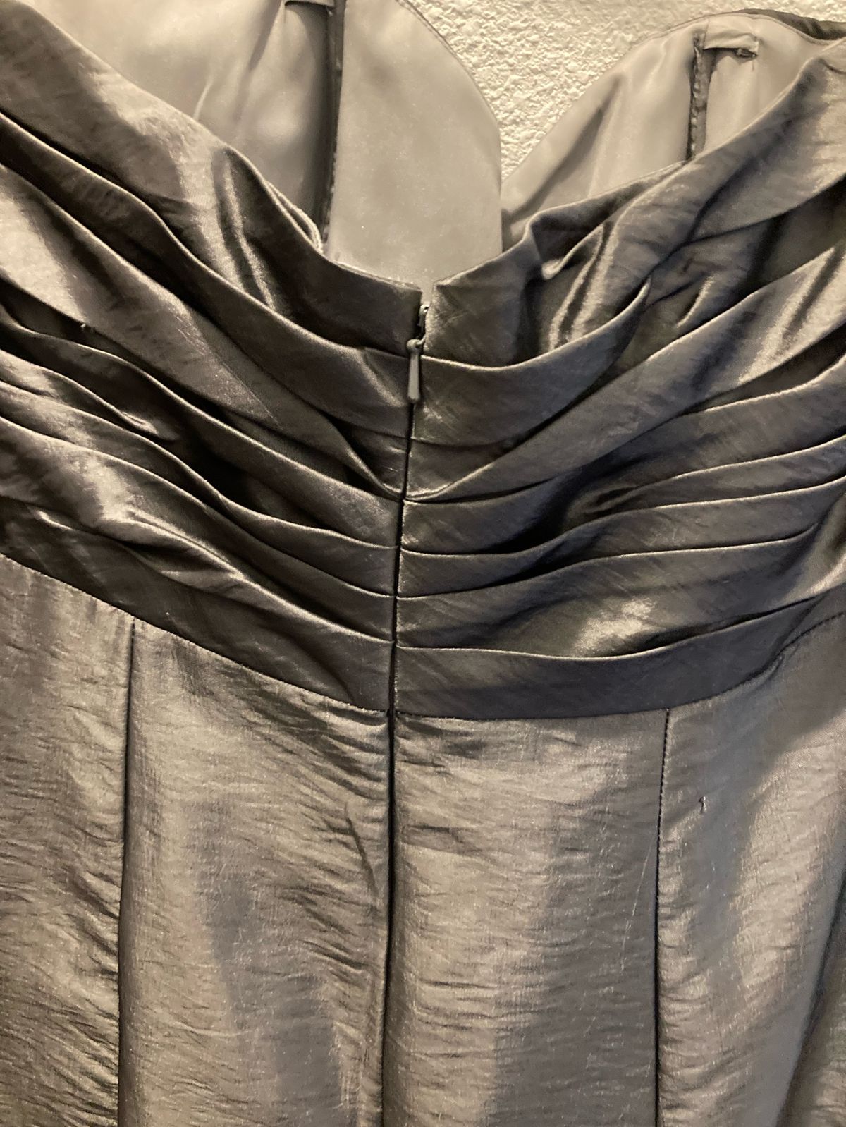 Size 10 Homecoming Silver Cocktail Dress on Queenly