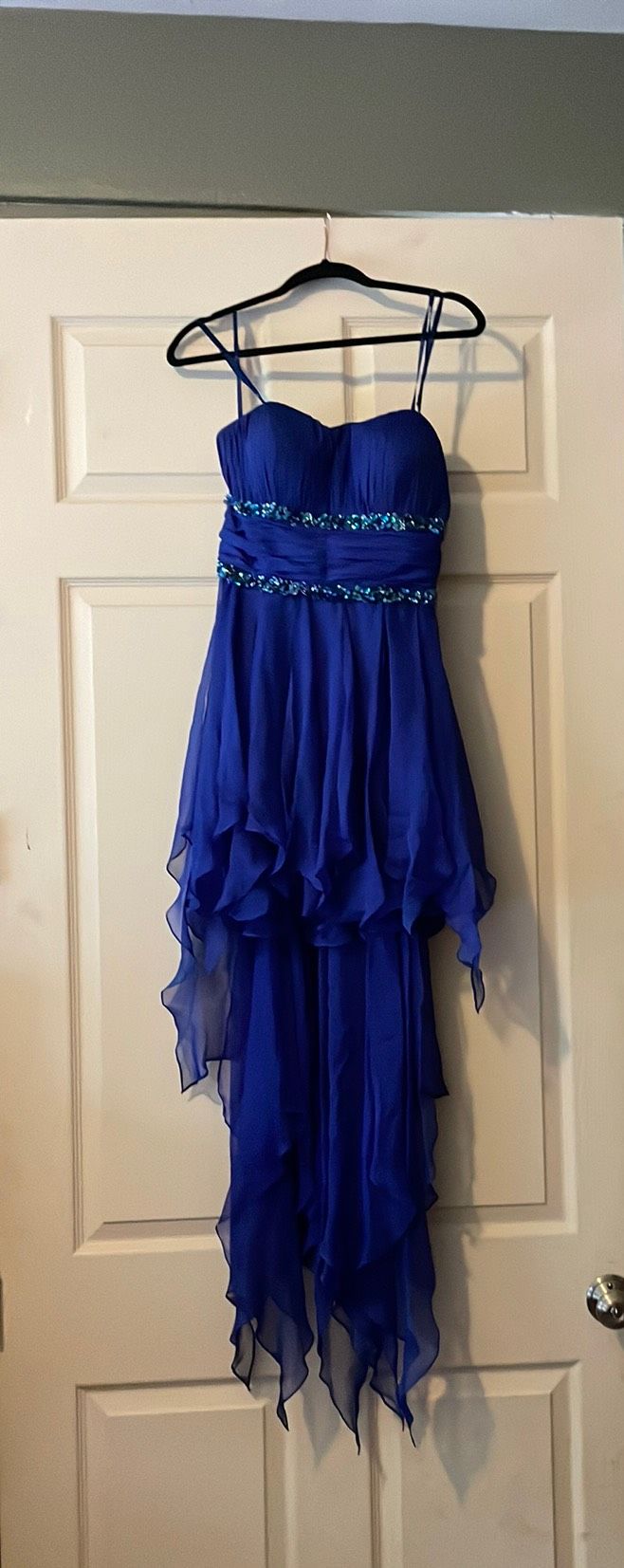 Caché Size 6 Homecoming Sequined Royal Blue Cocktail Dress on Queenly