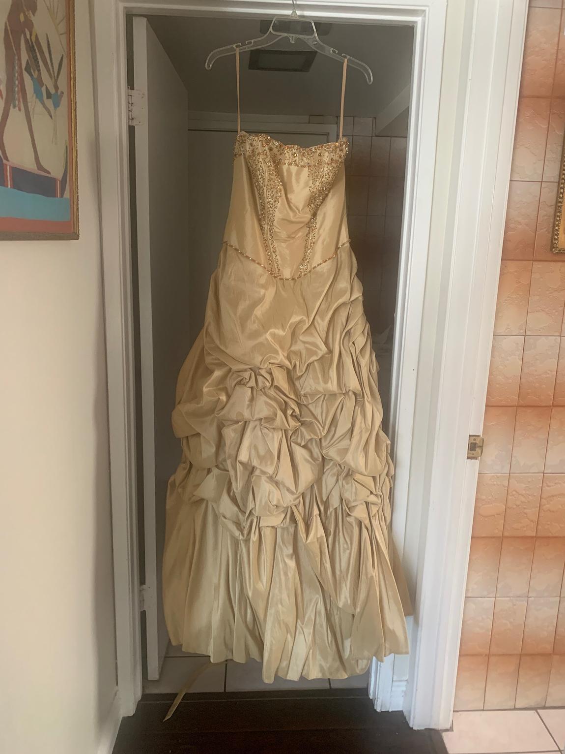 Size 12 Gold Ball Gown on Queenly