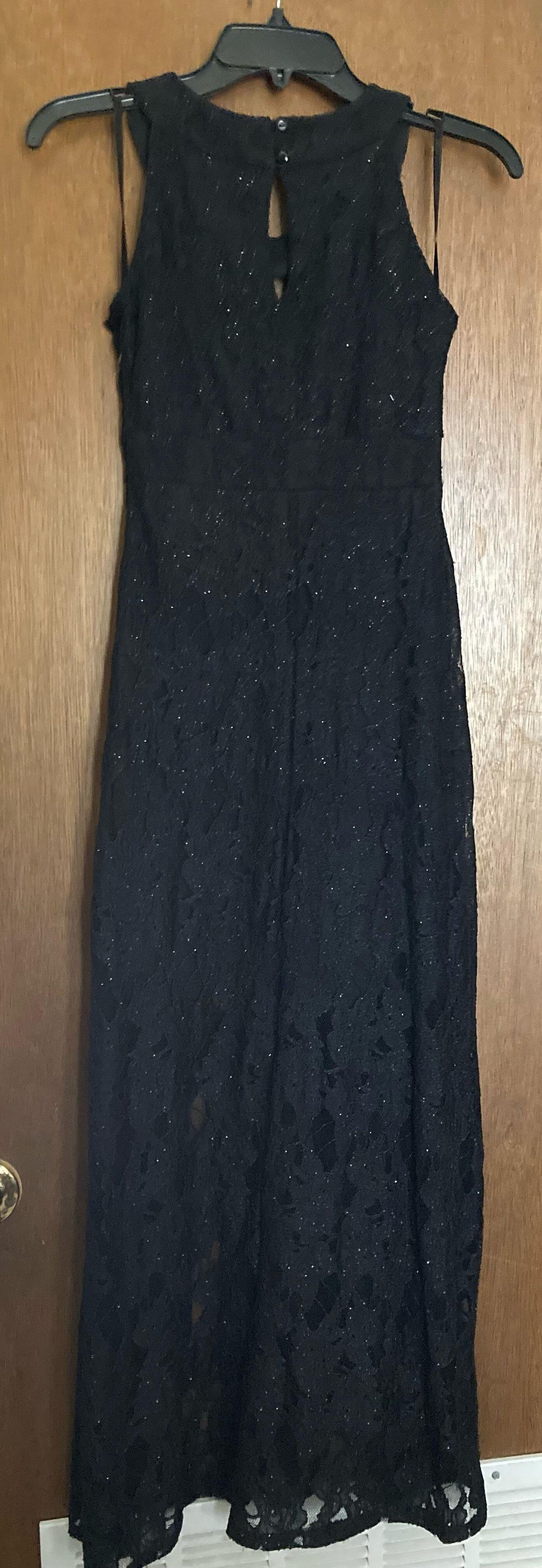 Size 2 Lace Black Floor Length Maxi on Queenly