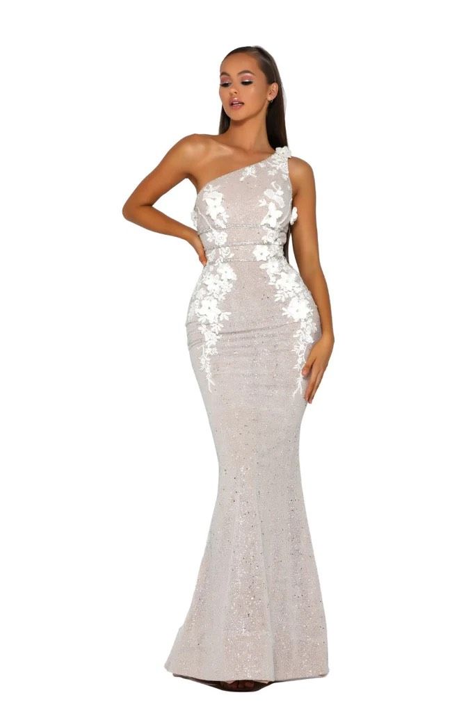 Portia and Scarlett Size 2 Prom One Shoulder Sequined Nude A-line Dress on Queenly