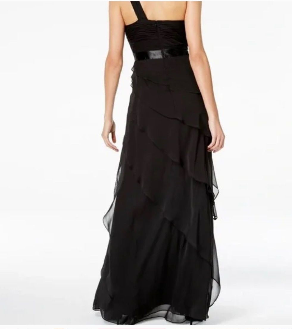 Adrianna Papell Size 6 Bridesmaid Black Floor Length Maxi on Queenly