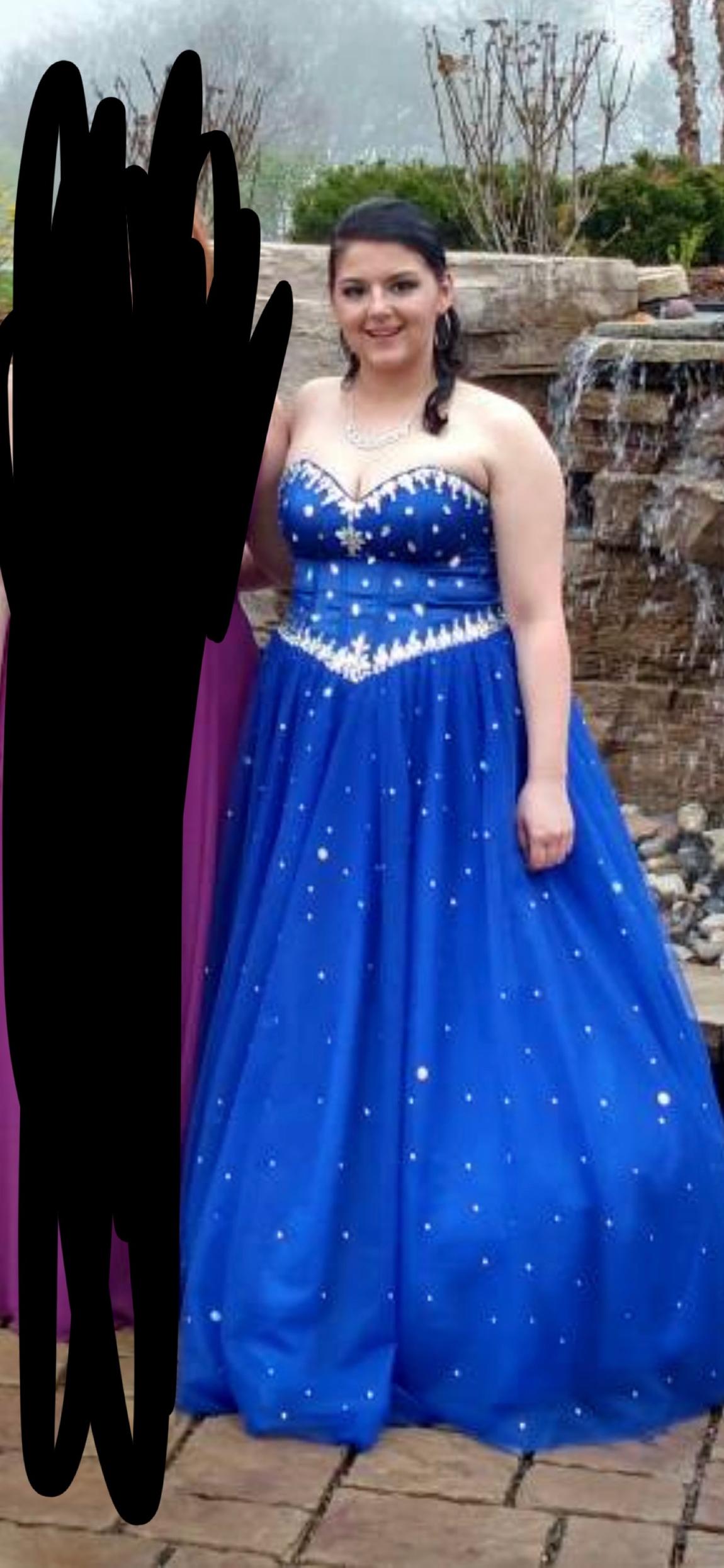 Size 10 Prom Sequined Blue Ball Gown on Queenly