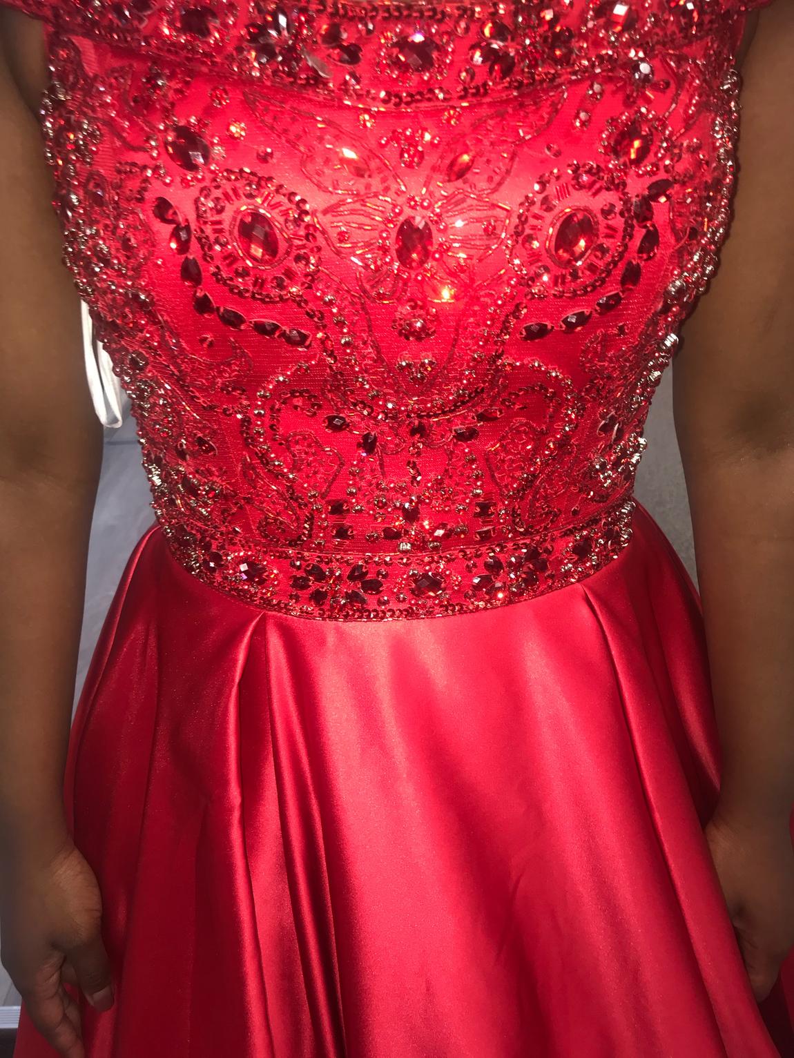 Sherri Hill Size 2 Prom Off The Shoulder Satin Red Ball Gown on Queenly