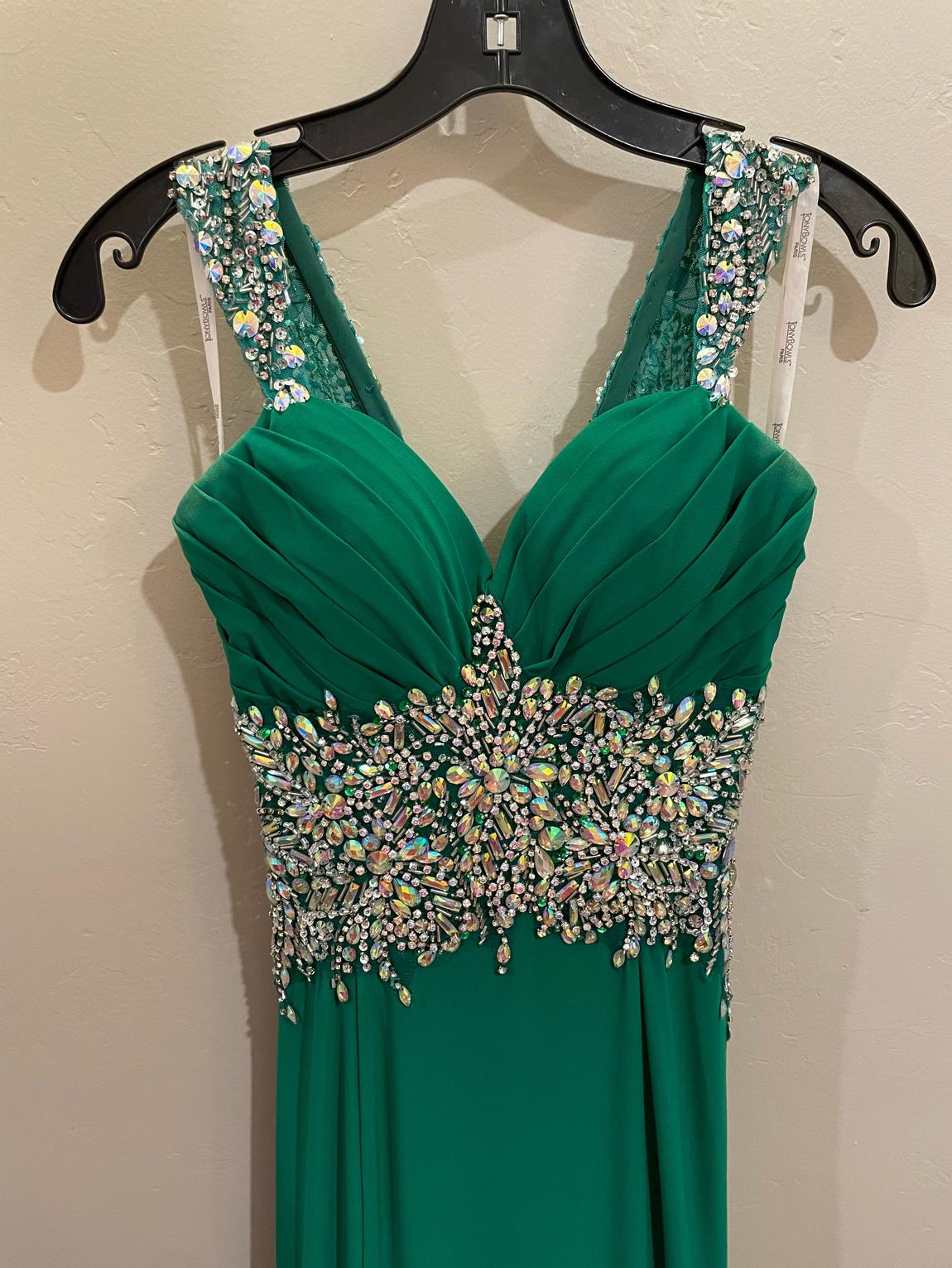 Tony Bowls Size 0 Prom Sequined Green Side Slit Dress on Queenly