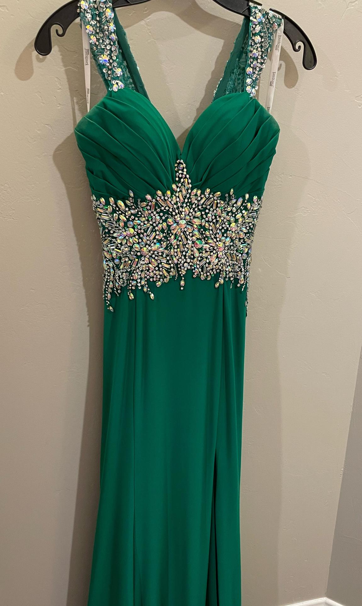 Tony Bowls Size 0 Prom Sequined Green Side Slit Dress on Queenly
