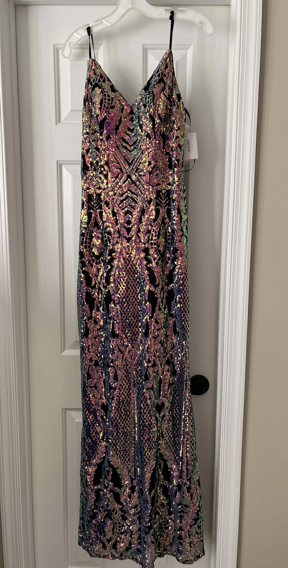 Size 8 Prom Sequined Multicolor Floor Length Maxi on Queenly