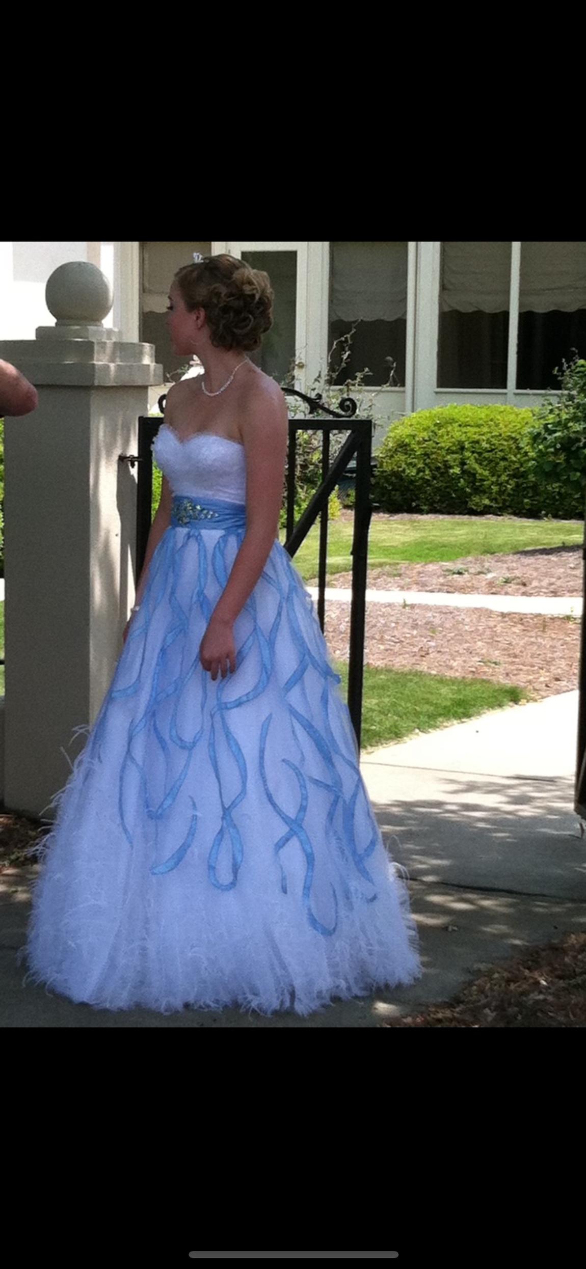 Size 4 Prom Strapless Light Blue Ball Gown on Queenly