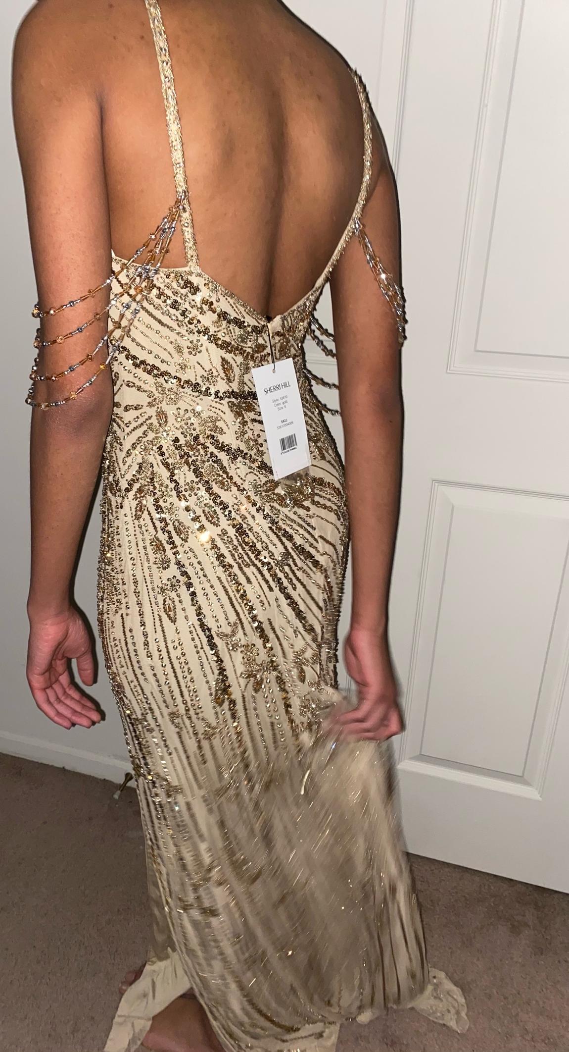 Sherri Hill Size 6 Prom Plunge Sequined Gold Mermaid Dress on Queenly