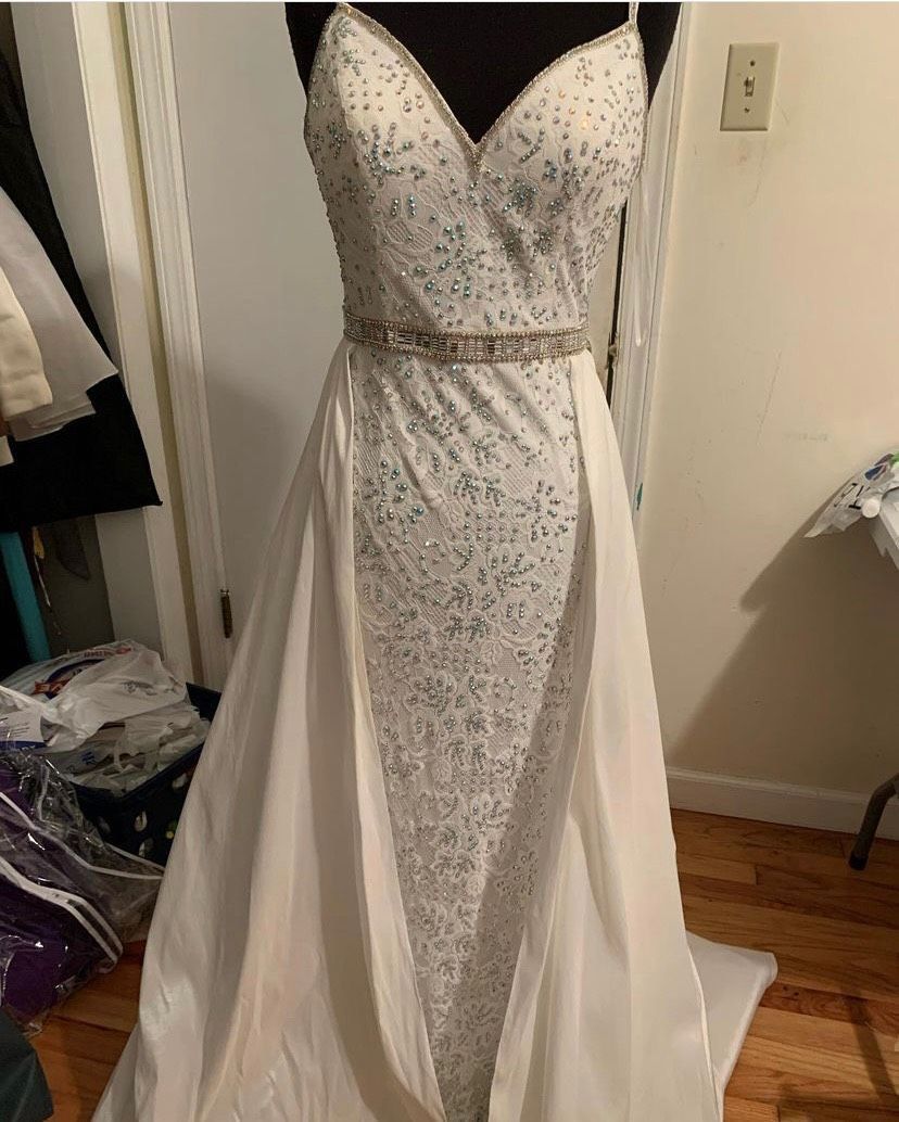 Johnathan Kayne Size 4 Prom White Mermaid Dress on Queenly