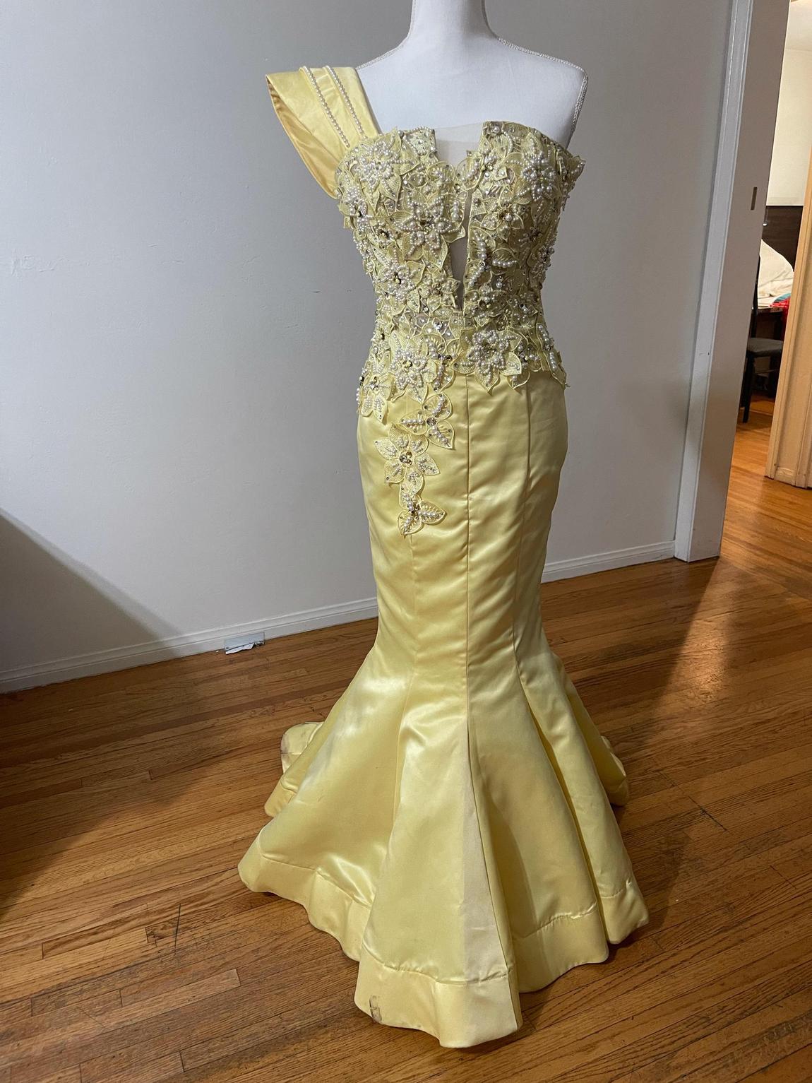 MNM Couture Size 0 Prom One Shoulder Sequined Yellow Mermaid Dress on Queenly