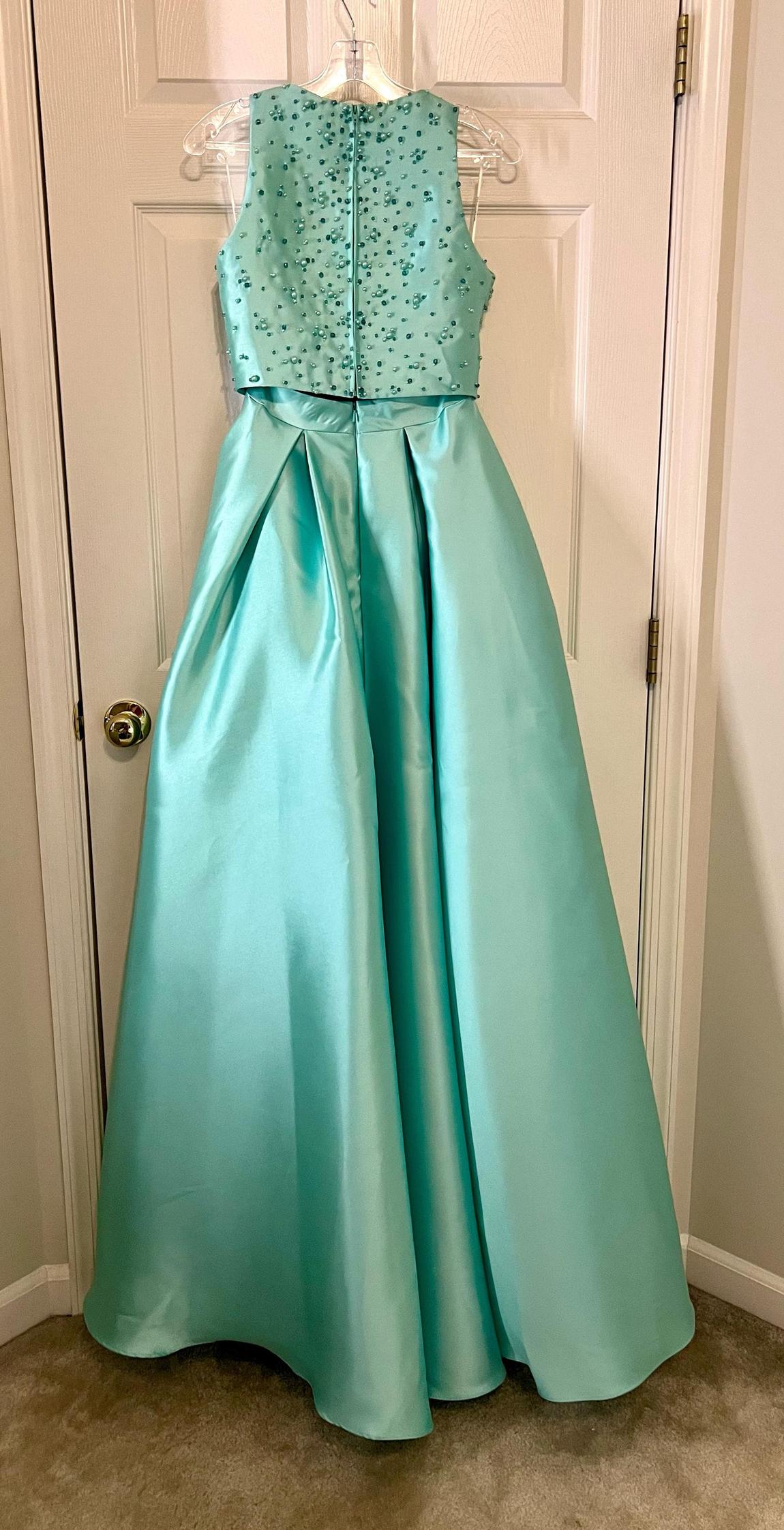 Size 2 Prom Light Green Ball Gown on Queenly