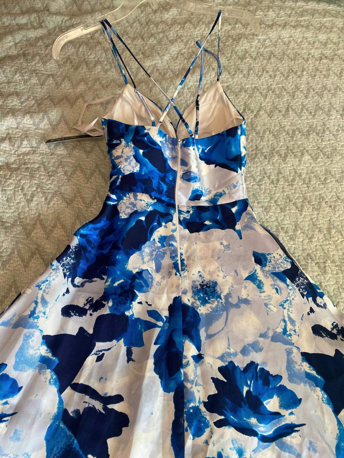 Size 0 Floral Royal Blue Dress With Train on Queenly