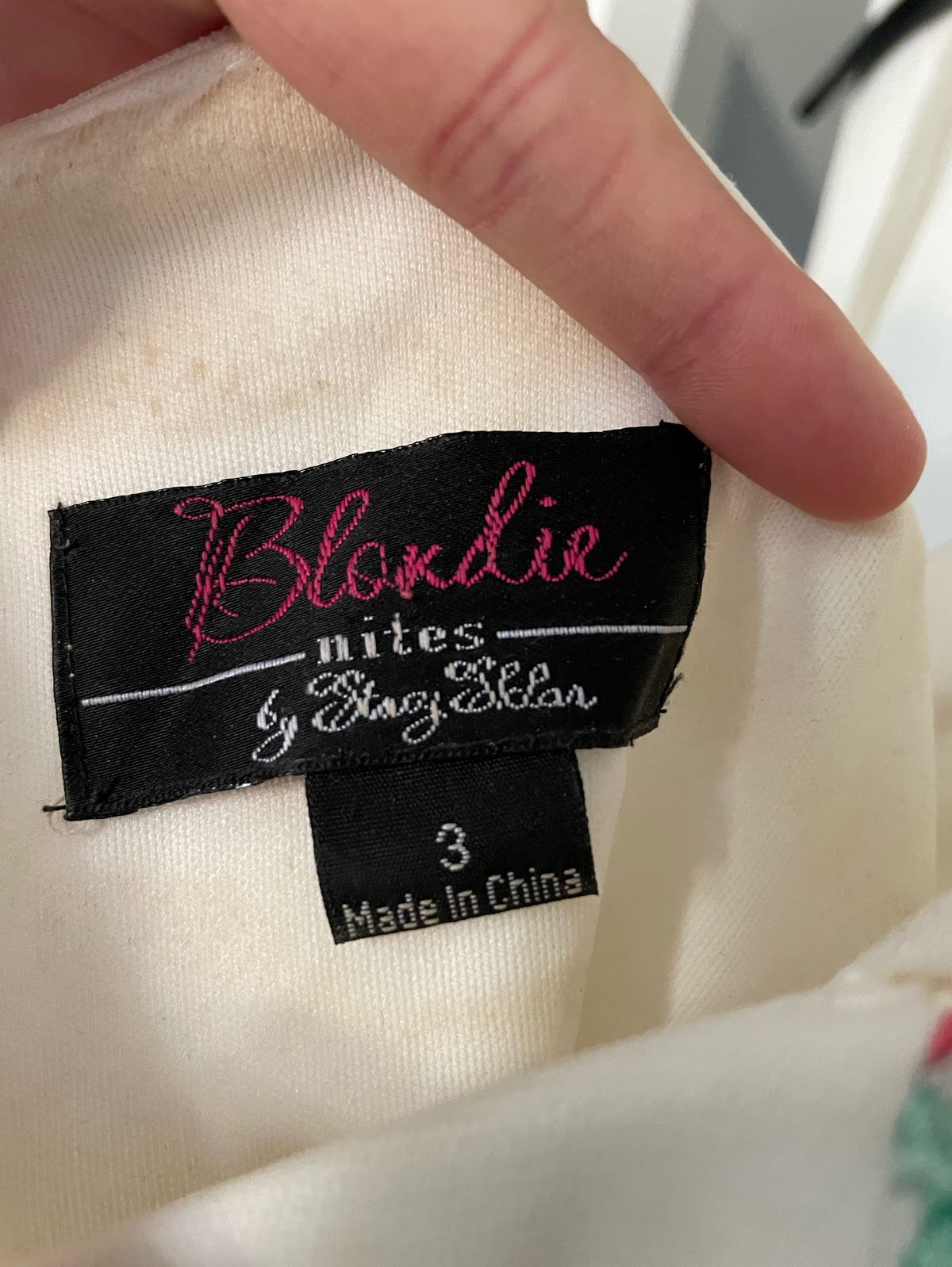 Blondie Nites Size 4 White A-line Dress on Queenly