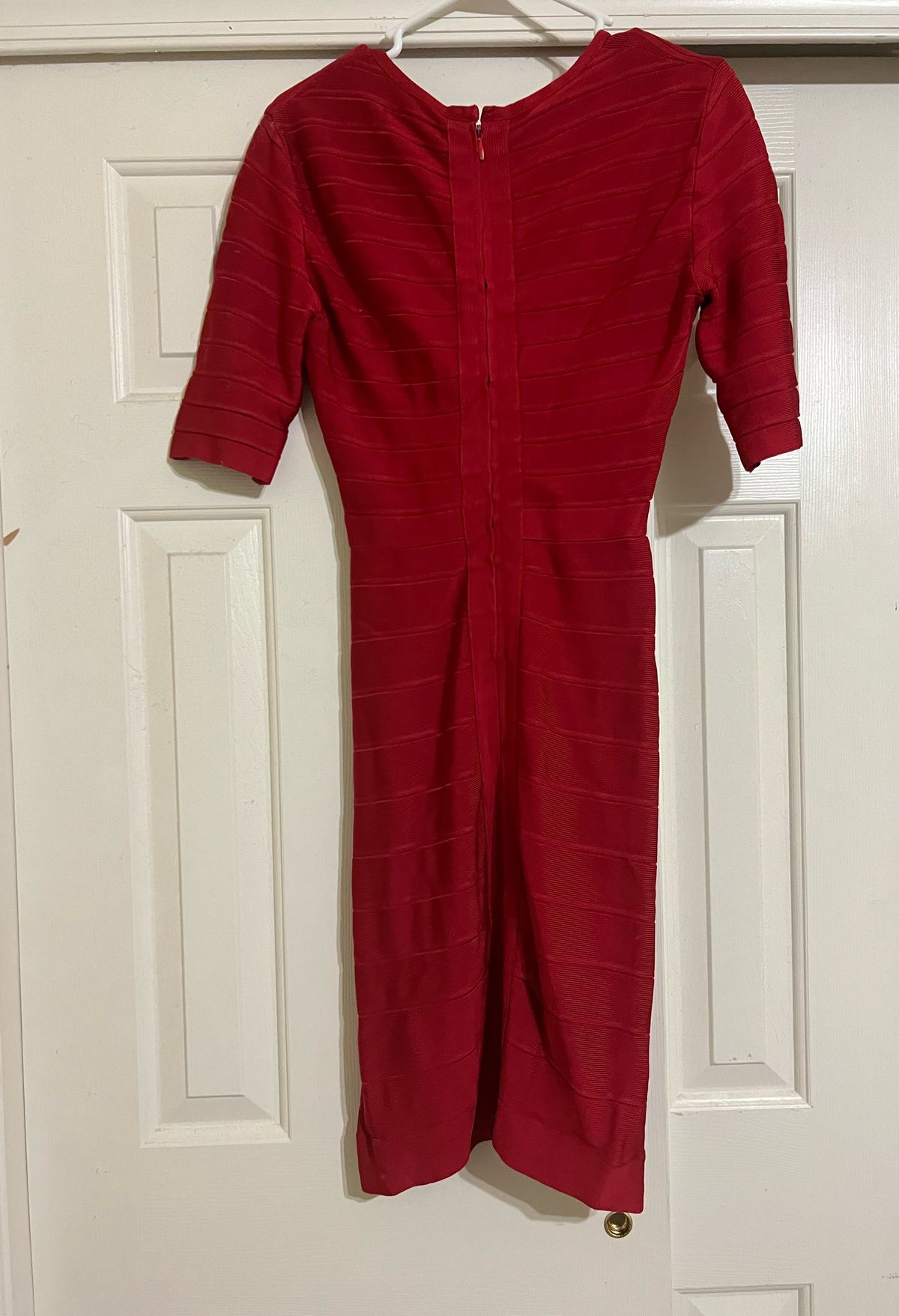 Size 2 Nightclub Red Cocktail Dress on Queenly
