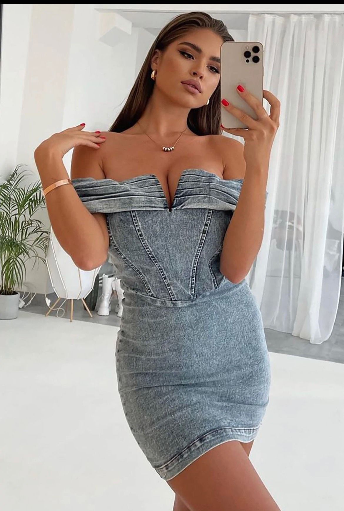Size 8 Nightclub Off The Shoulder Light Blue Cocktail Dress on Queenly