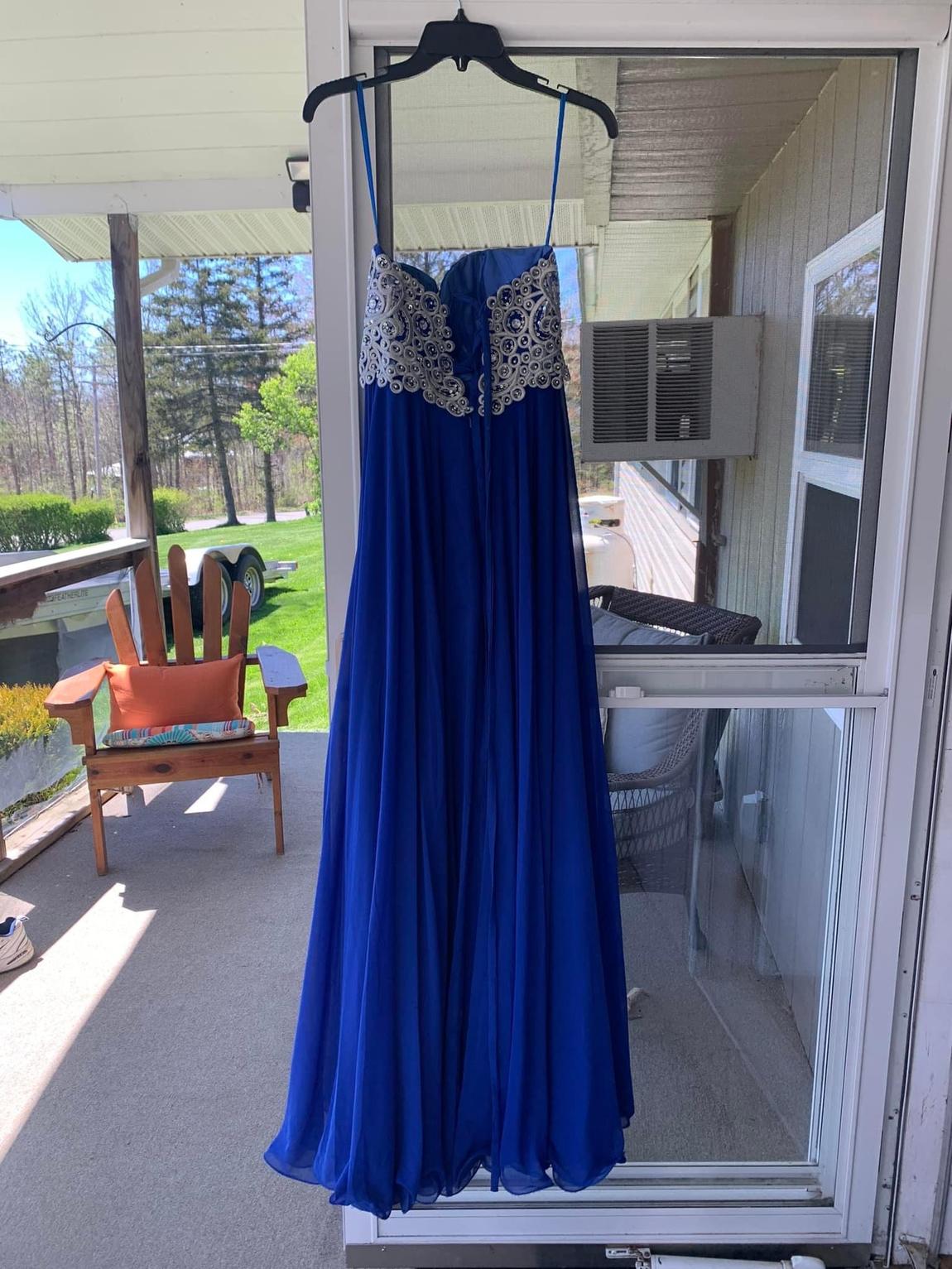 Size 2 Prom Lace Royal Blue Floor Length Maxi on Queenly