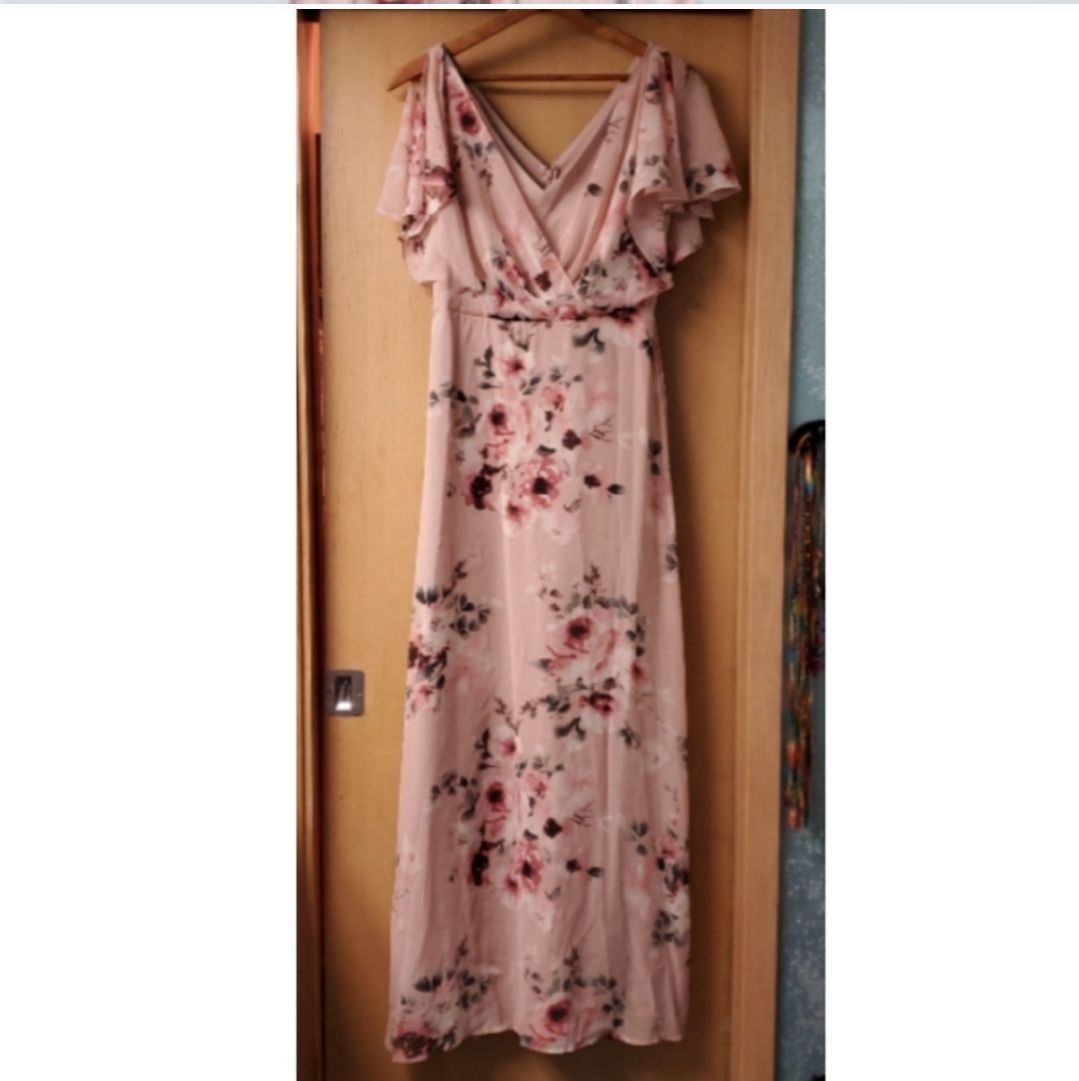 David's Bridal Size 6 Floral Pink A-line Dress on Queenly