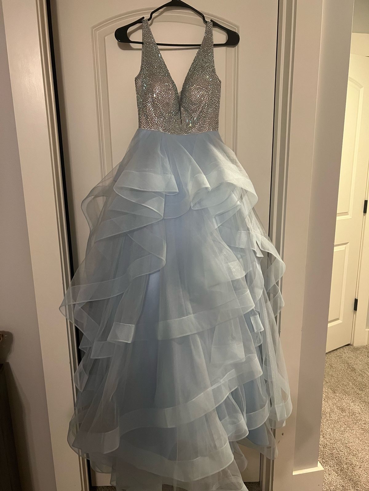 Size 00 Prom Light Blue Ball Gown on Queenly