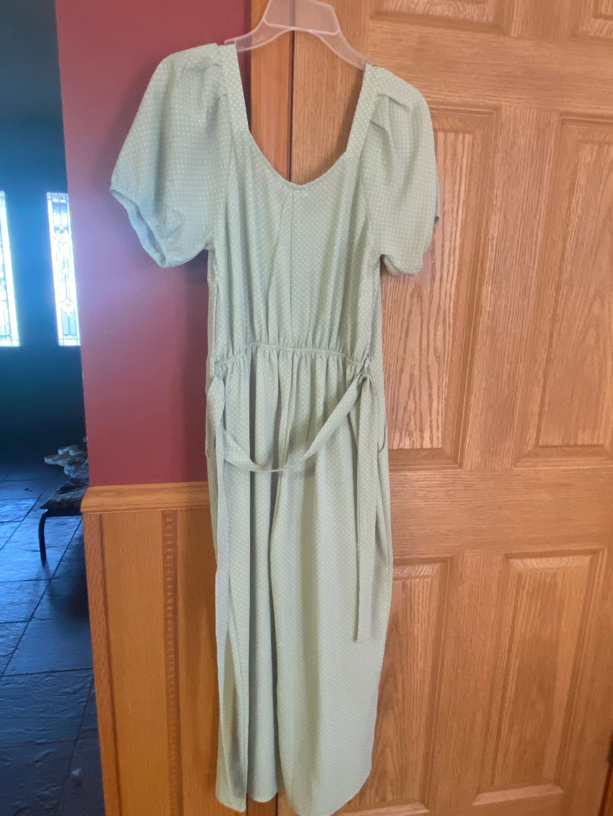 Size 6 Green Formal Jumpsuit on Queenly