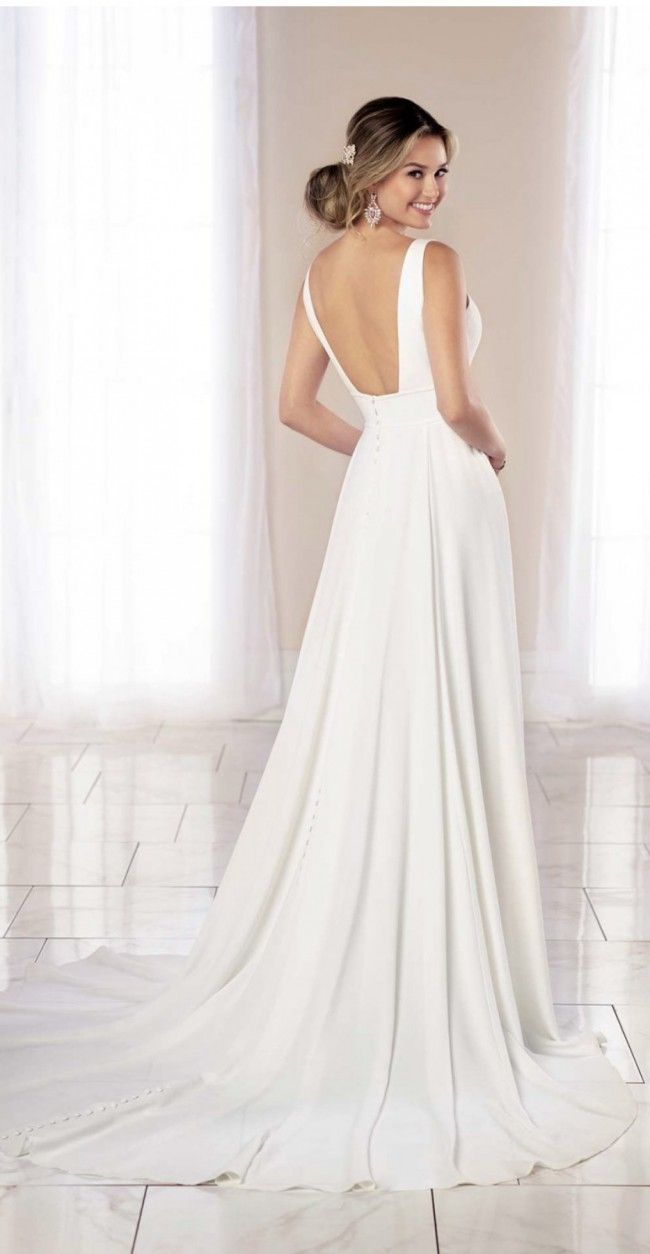Style 7042 Stella York Plus Size 16 Plunge White A-line Dress on Queenly