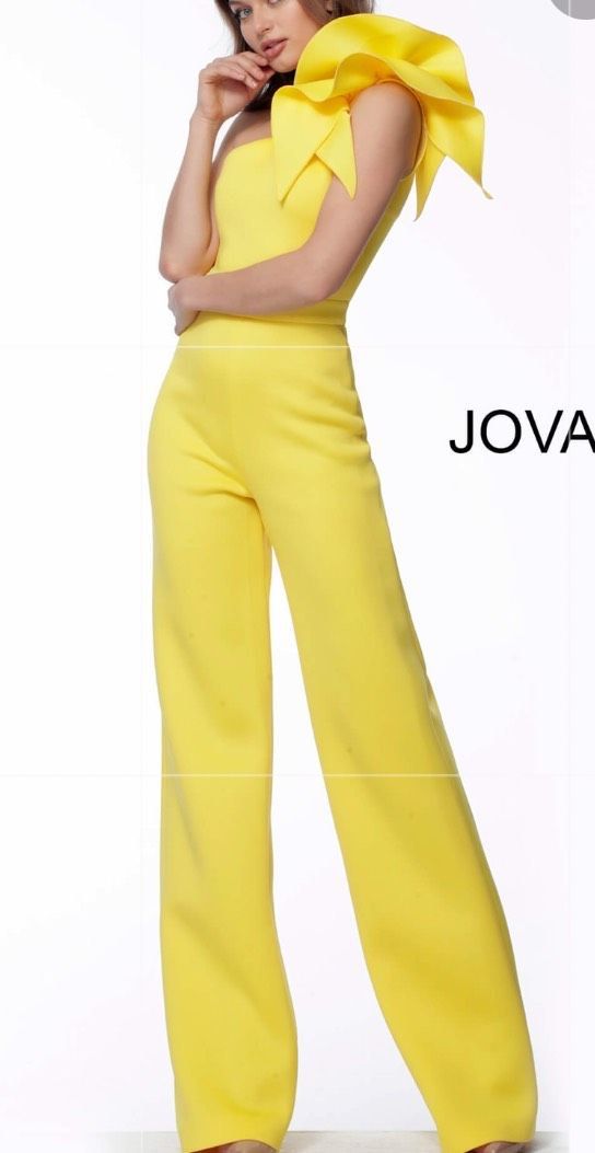 Jovani Size 12 Homecoming One Shoulder Yellow Formal Jumpsuit on Queenly