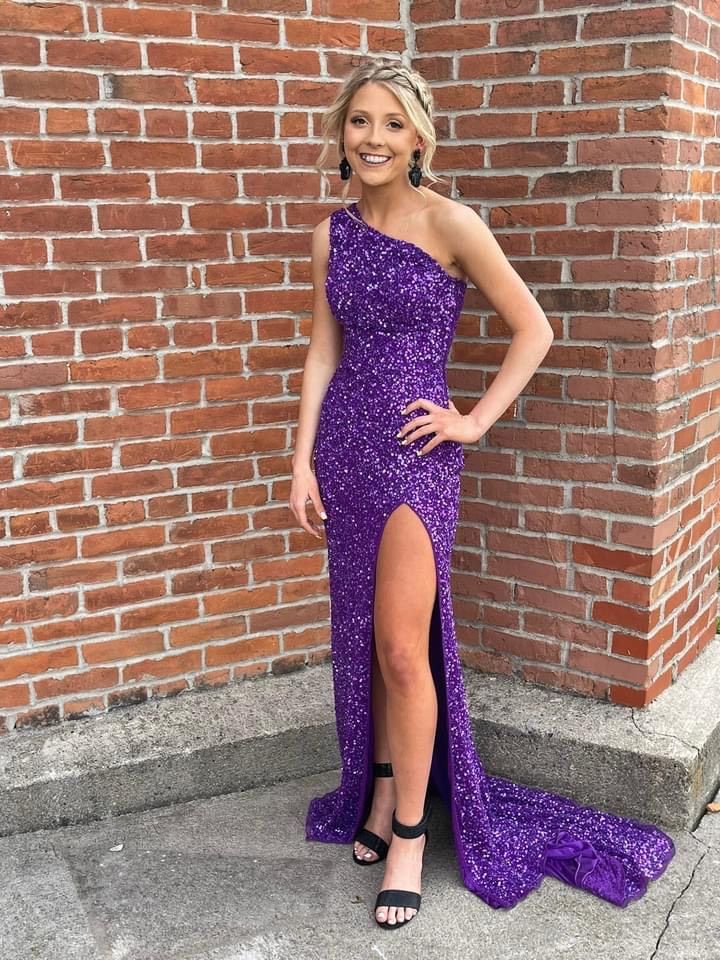 Ashley Lauren Size 00 Prom One Shoulder Sequined Purple Side Slit Dress on Queenly