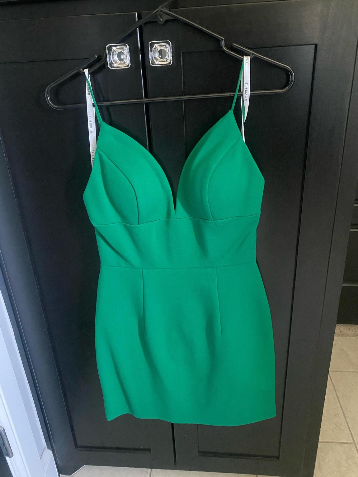 Sherri Hill Size 4 Green Cocktail Dress on Queenly