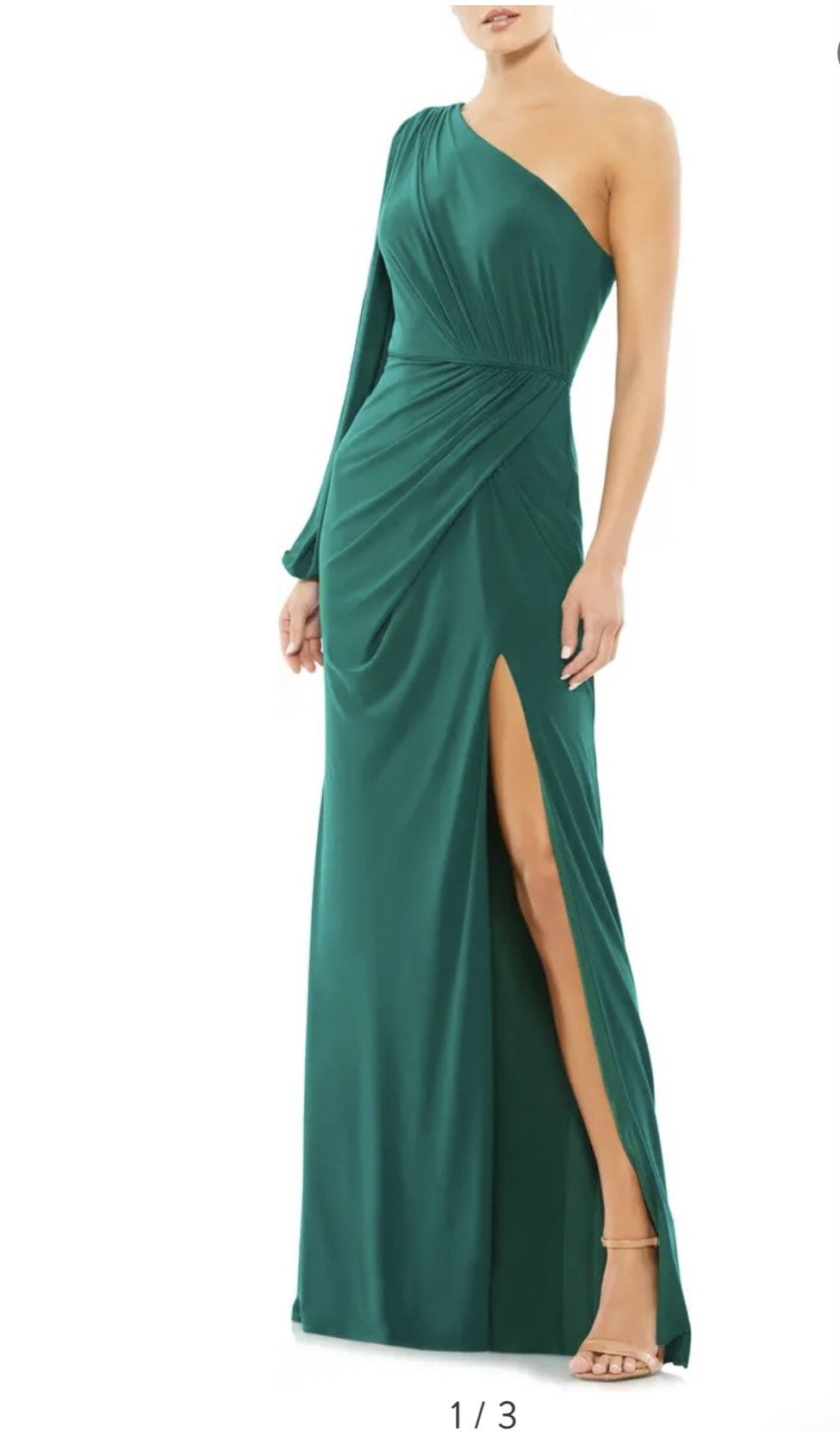Mac Duggal Size 4 Green Dress With Train on Queenly