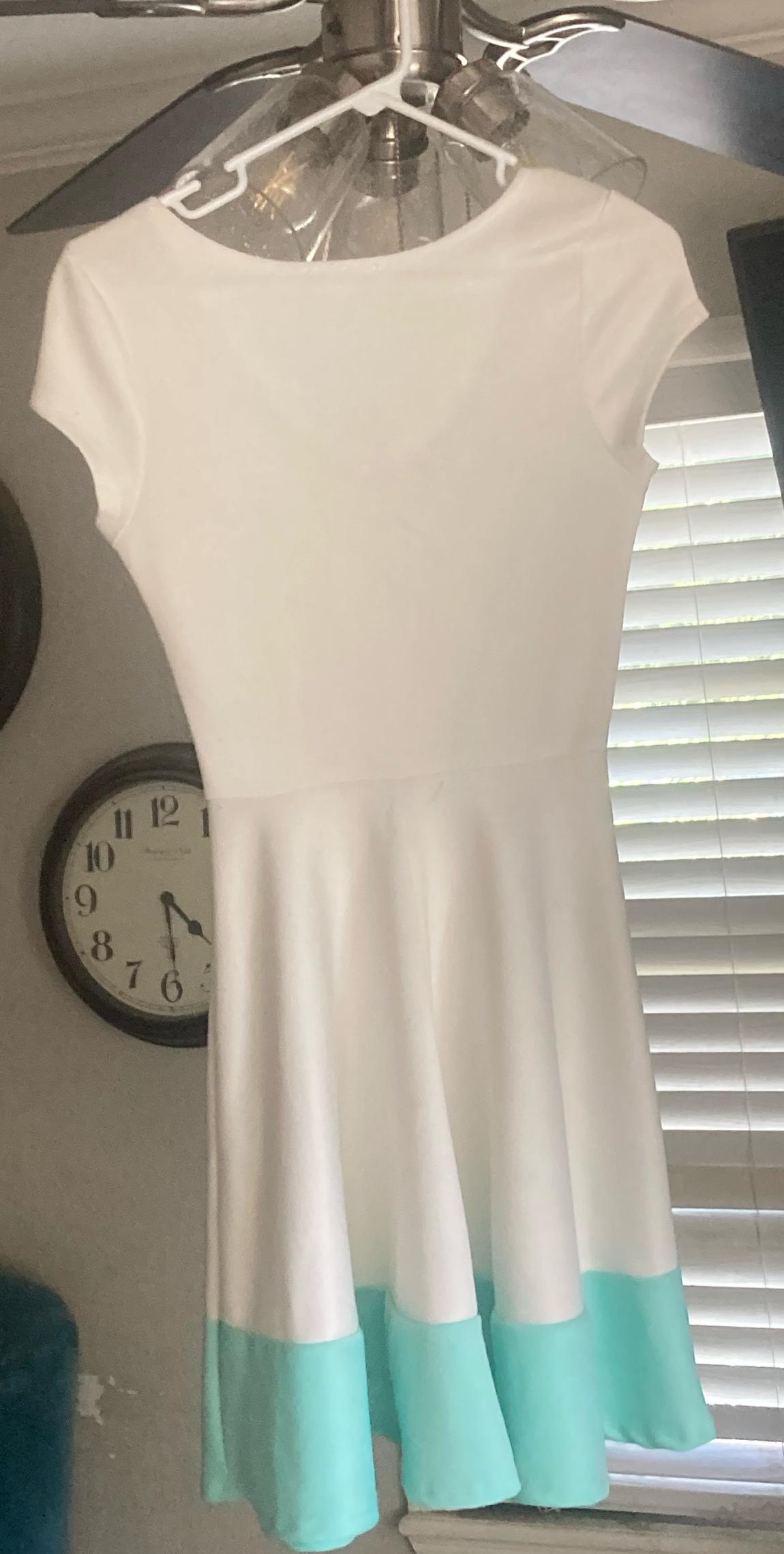 Charlotte Russe Size 4 White A-line Dress on Queenly