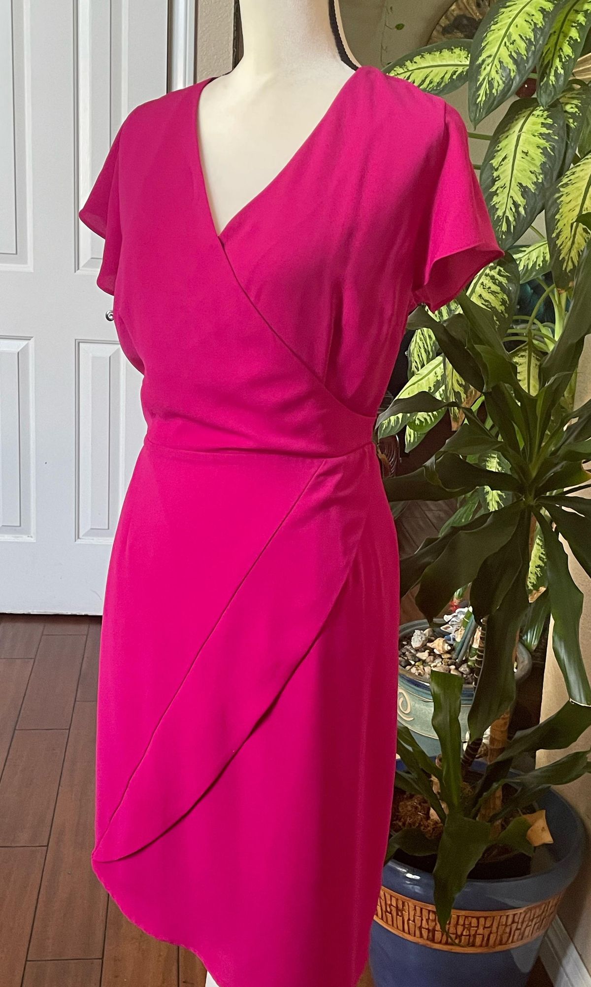 Size 10 Homecoming Satin Hot Pink Floor Length Maxi on Queenly