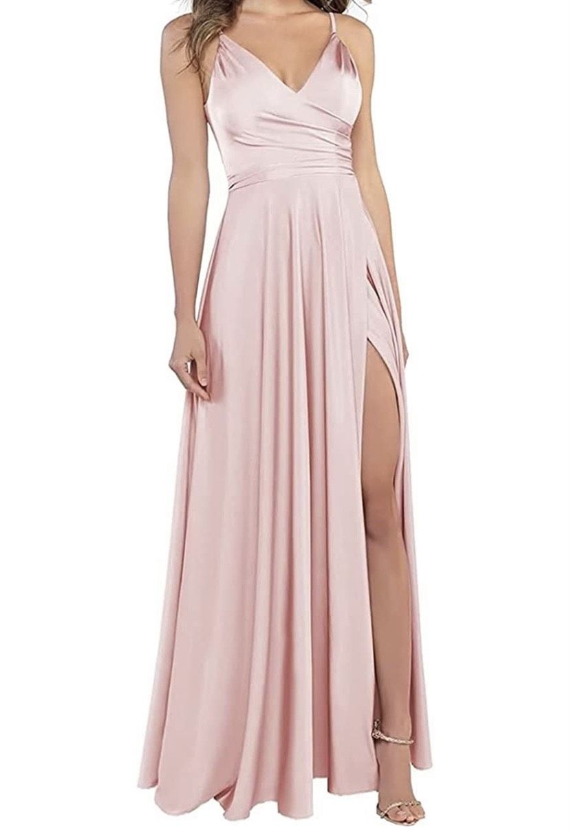 Size 2 Bridesmaid Satin Light Pink Side Slit Dress on Queenly