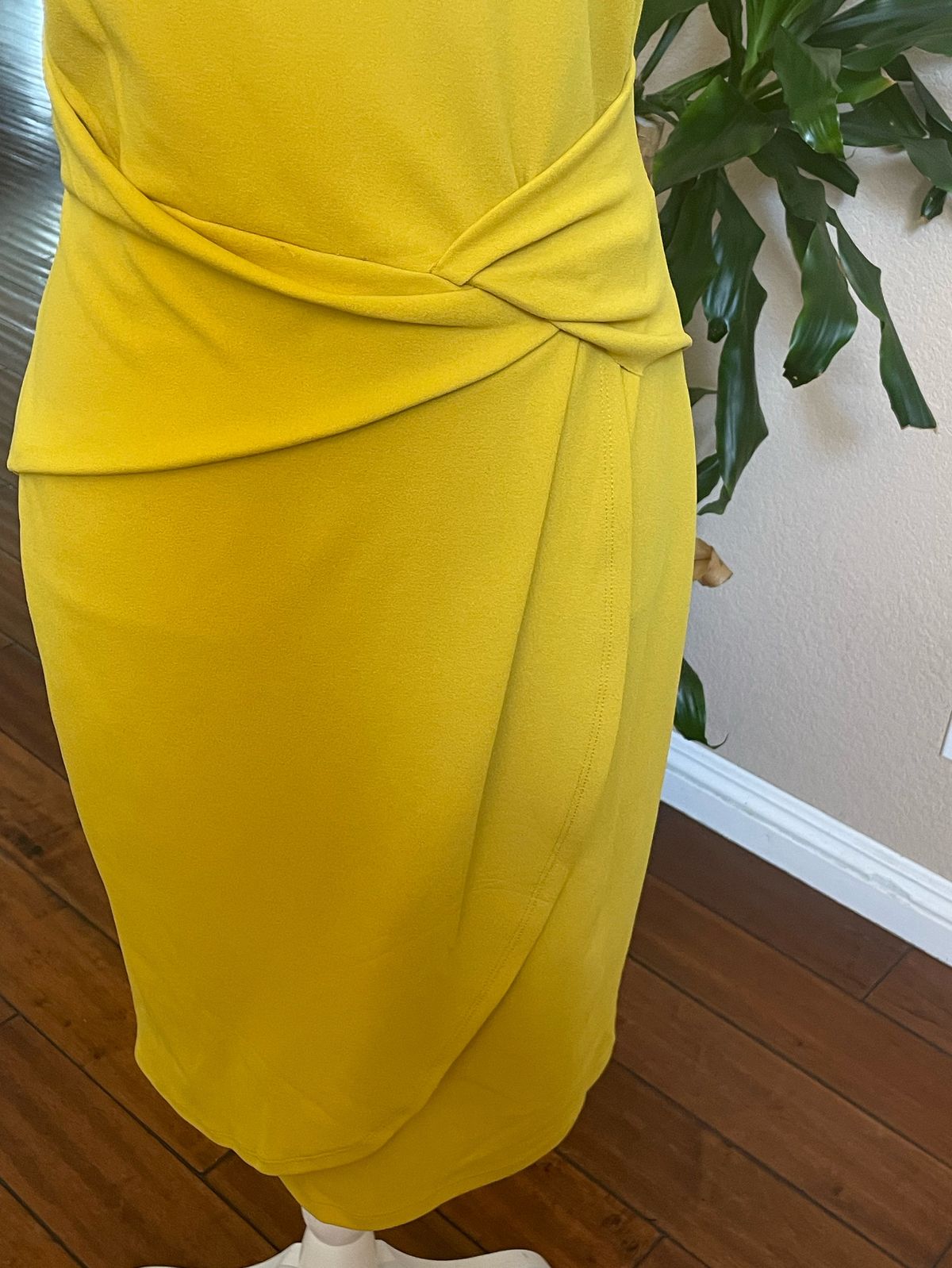 Size 10 Yellow Floor Length Maxi on Queenly