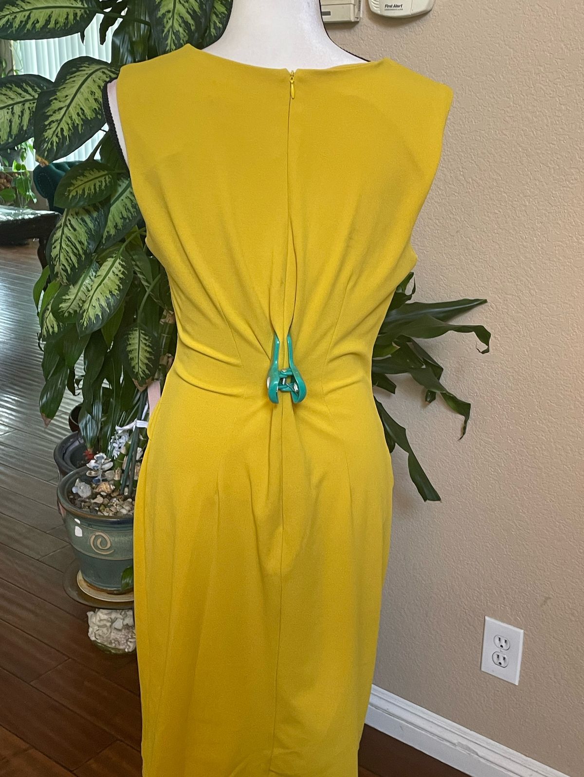Size 10 Yellow Floor Length Maxi on Queenly