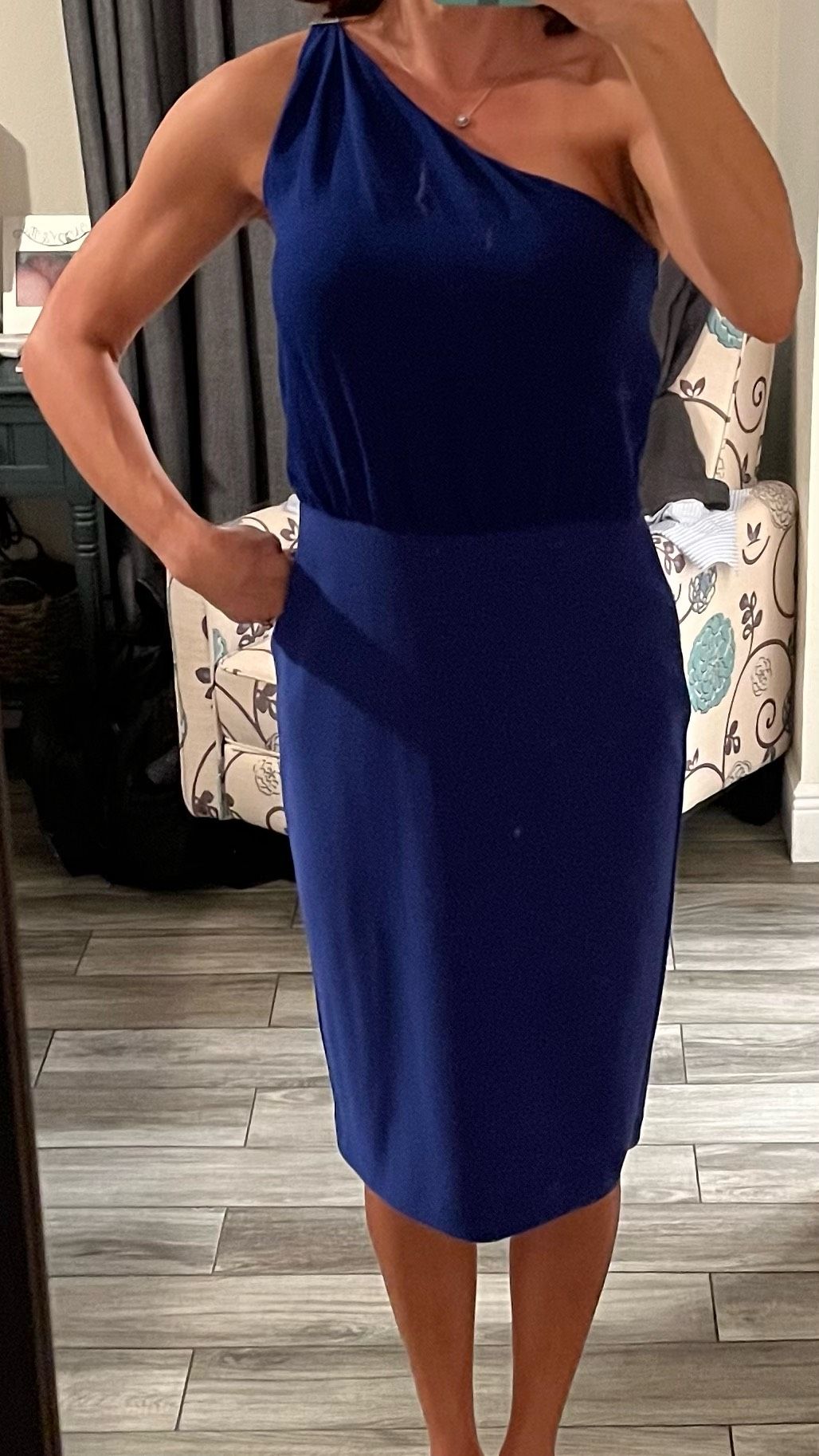 Ralph Lauren Size 6 One Shoulder Sequined Blue Cocktail Dress on Queenly