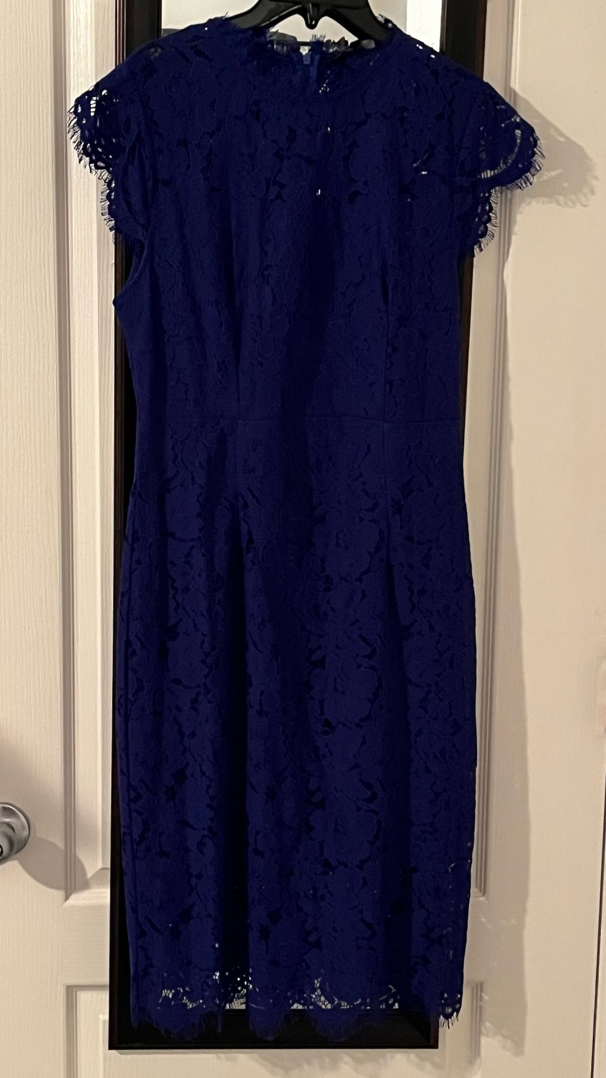 Merokeety Size 6 Lace Blue Floor Length Maxi on Queenly