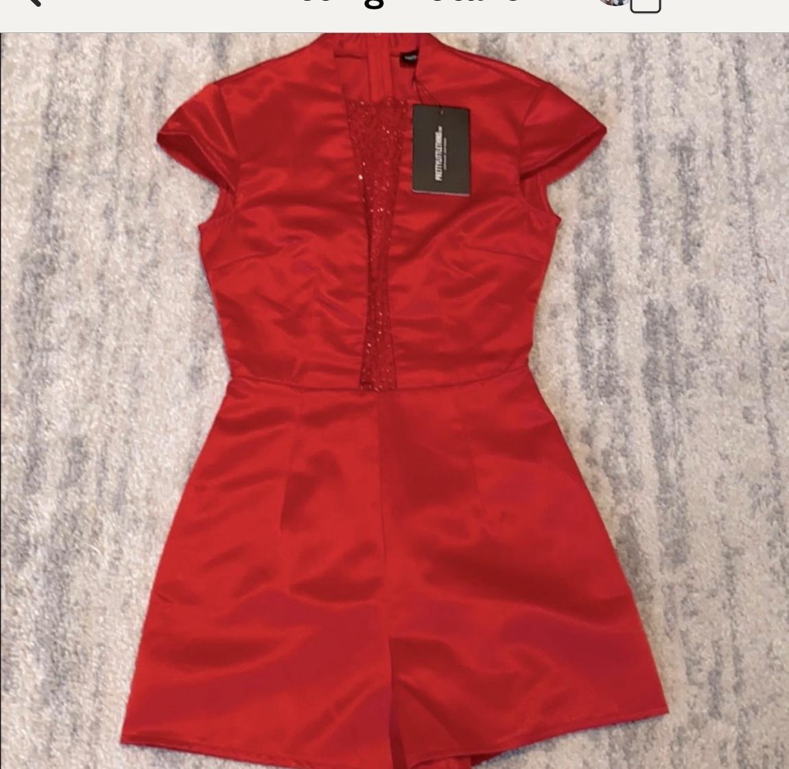 Size 0 Sheer Red Formal Jumpsuit on Queenly