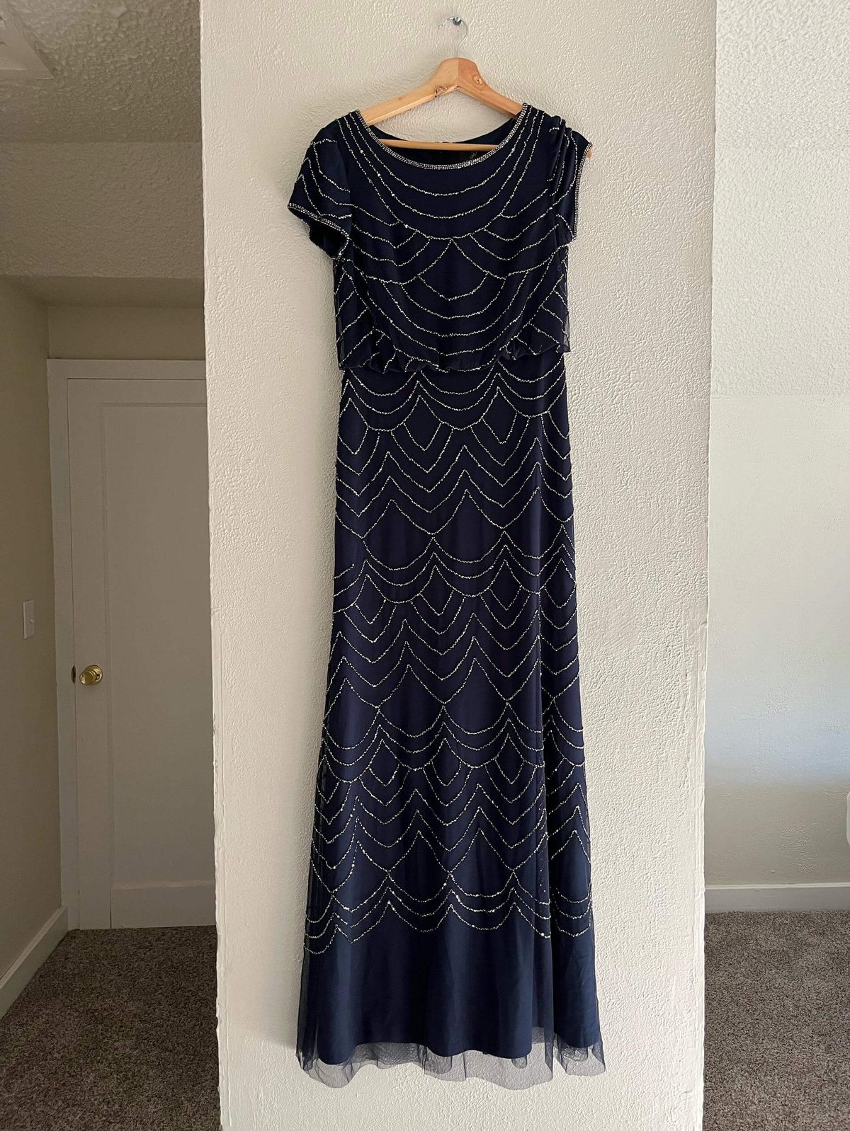Adrianna papell Size 4 Blue Floor Length Maxi on Queenly