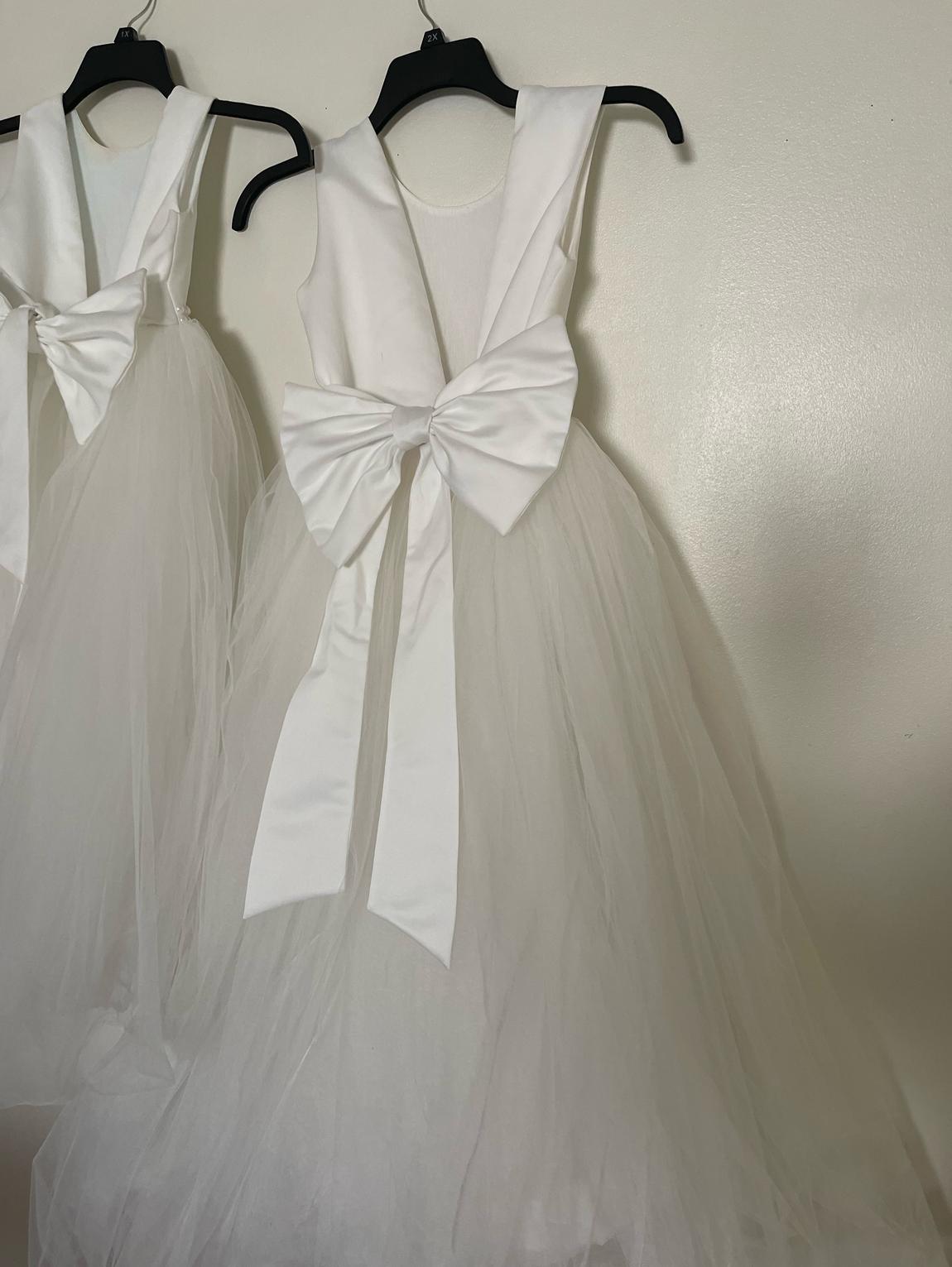 Girls Size 7 White Dress With Train on Queenly