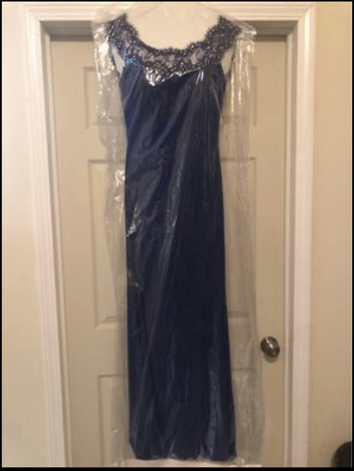 Madison James Size 6 Prom Blue Floor Length Maxi on Queenly