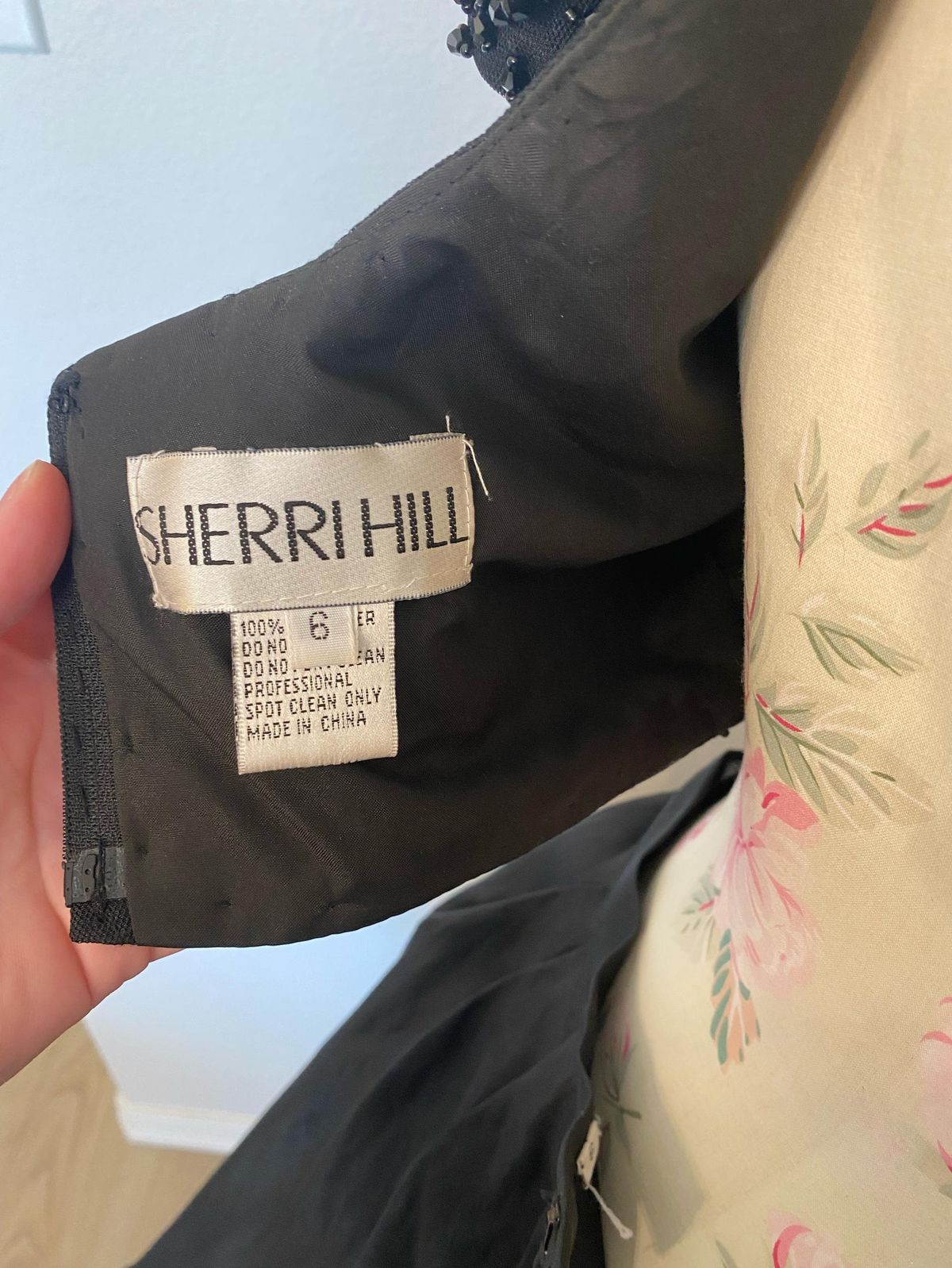 Sherri Hill Size 6 Prom High Neck Satin Black Cocktail Dress on Queenly
