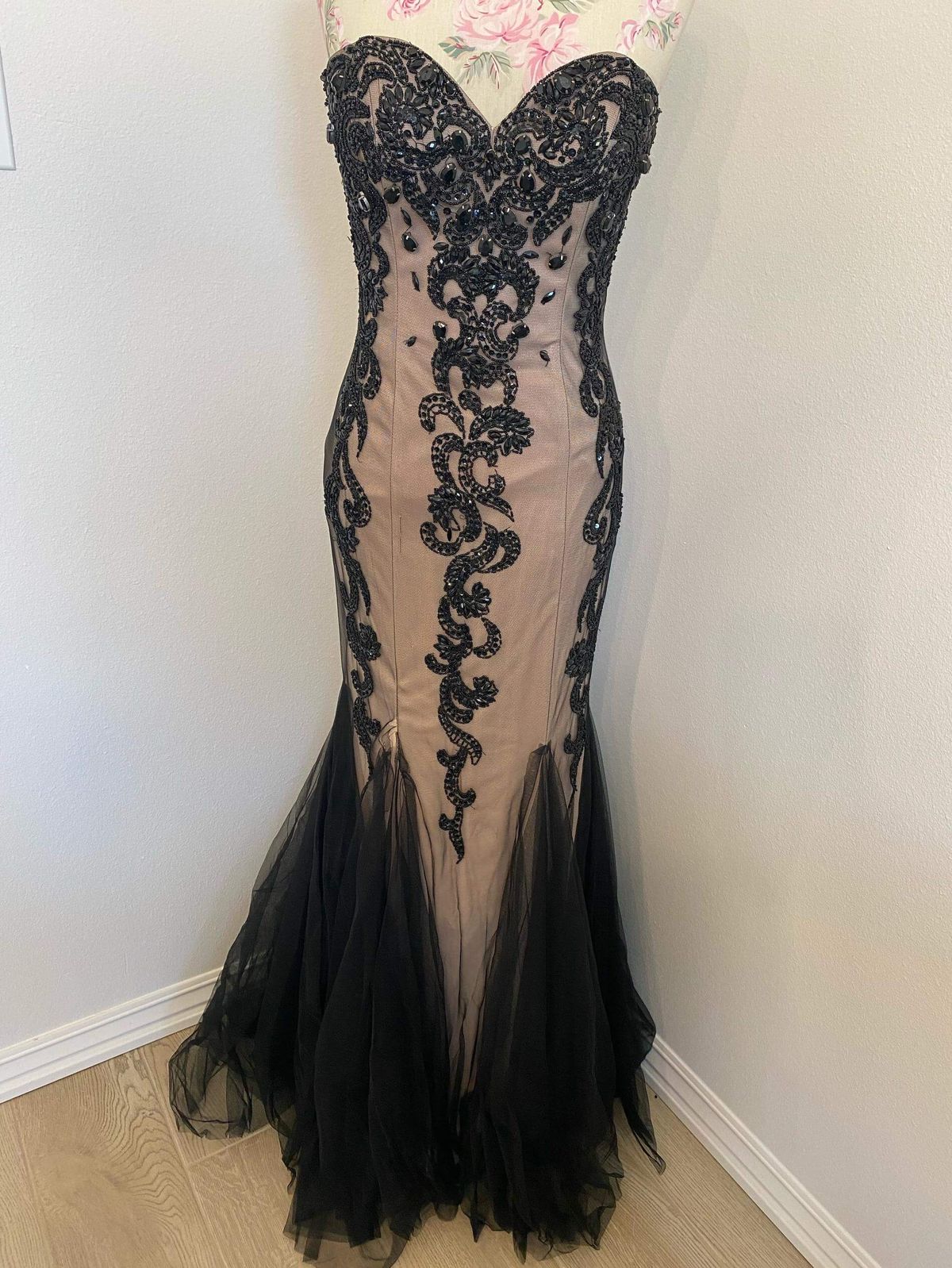 Jovani Size 6 Black Mermaid Dress on Queenly