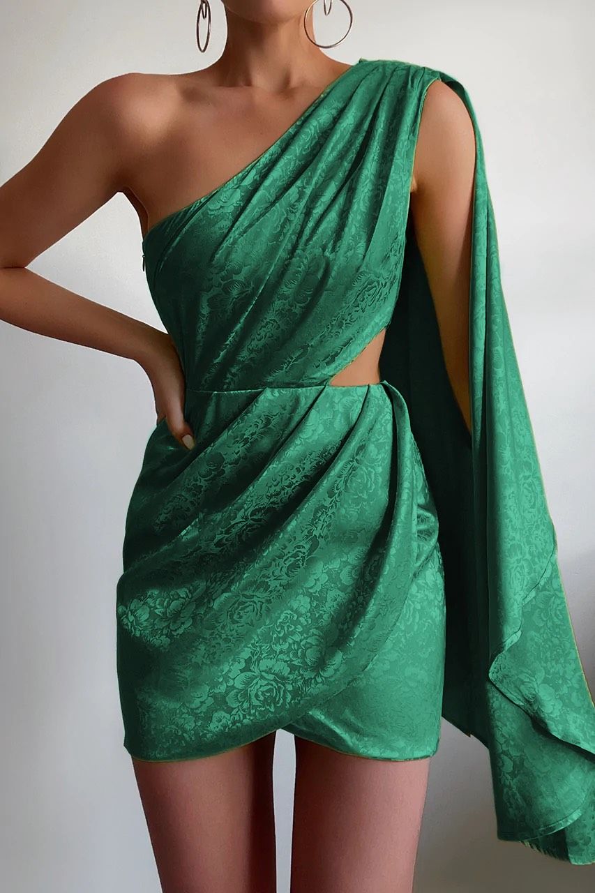 Size 4 Homecoming One Shoulder Floral Green Cocktail Dress on Queenly