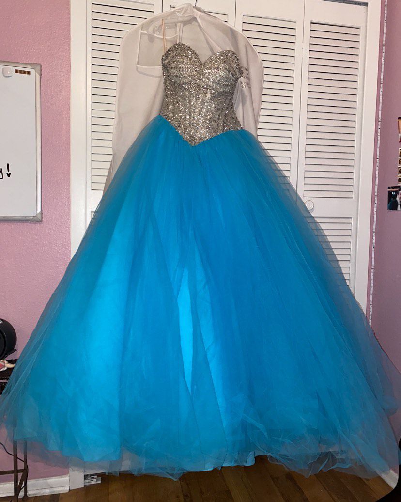 Size 2 Prom Strapless Sequined Light Blue Ball Gown on Queenly
