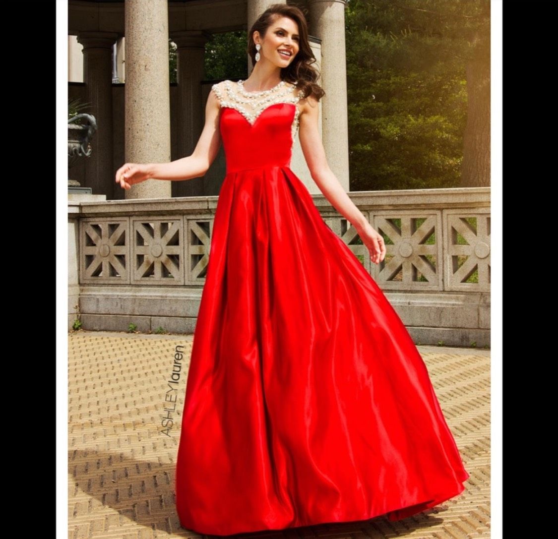 Ashley Lauren Size 0 Prom Sequined Red Ball Gown on Queenly