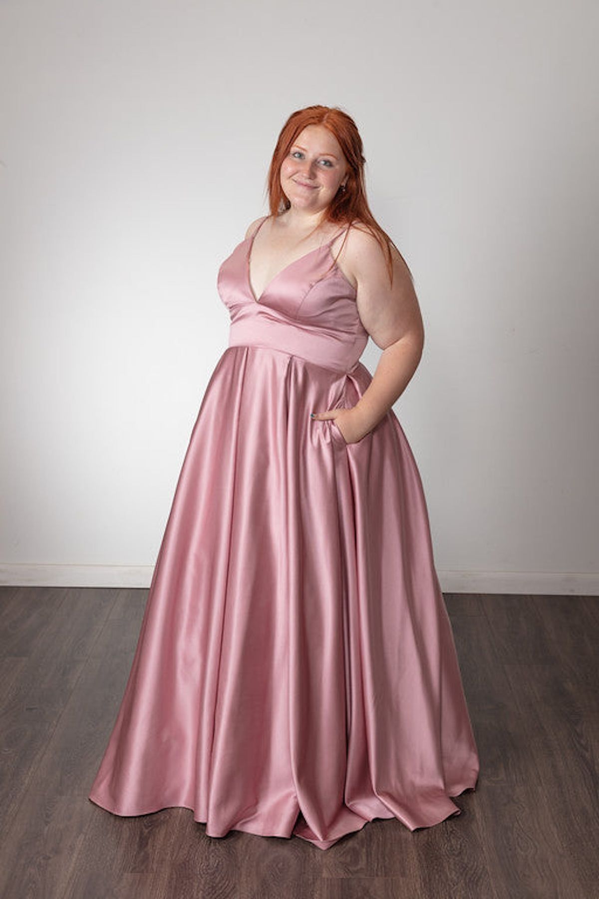 Style Jocelyn Sydneys Closet Plus Size 16 Prom Satin Light Pink A-line Dress on Queenly