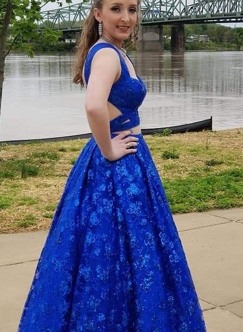 Size 6 Sequined Blue Ball Gown on Queenly