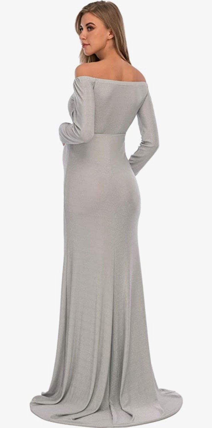 Size 8 Off The Shoulder Silver Floor Length Maxi on Queenly