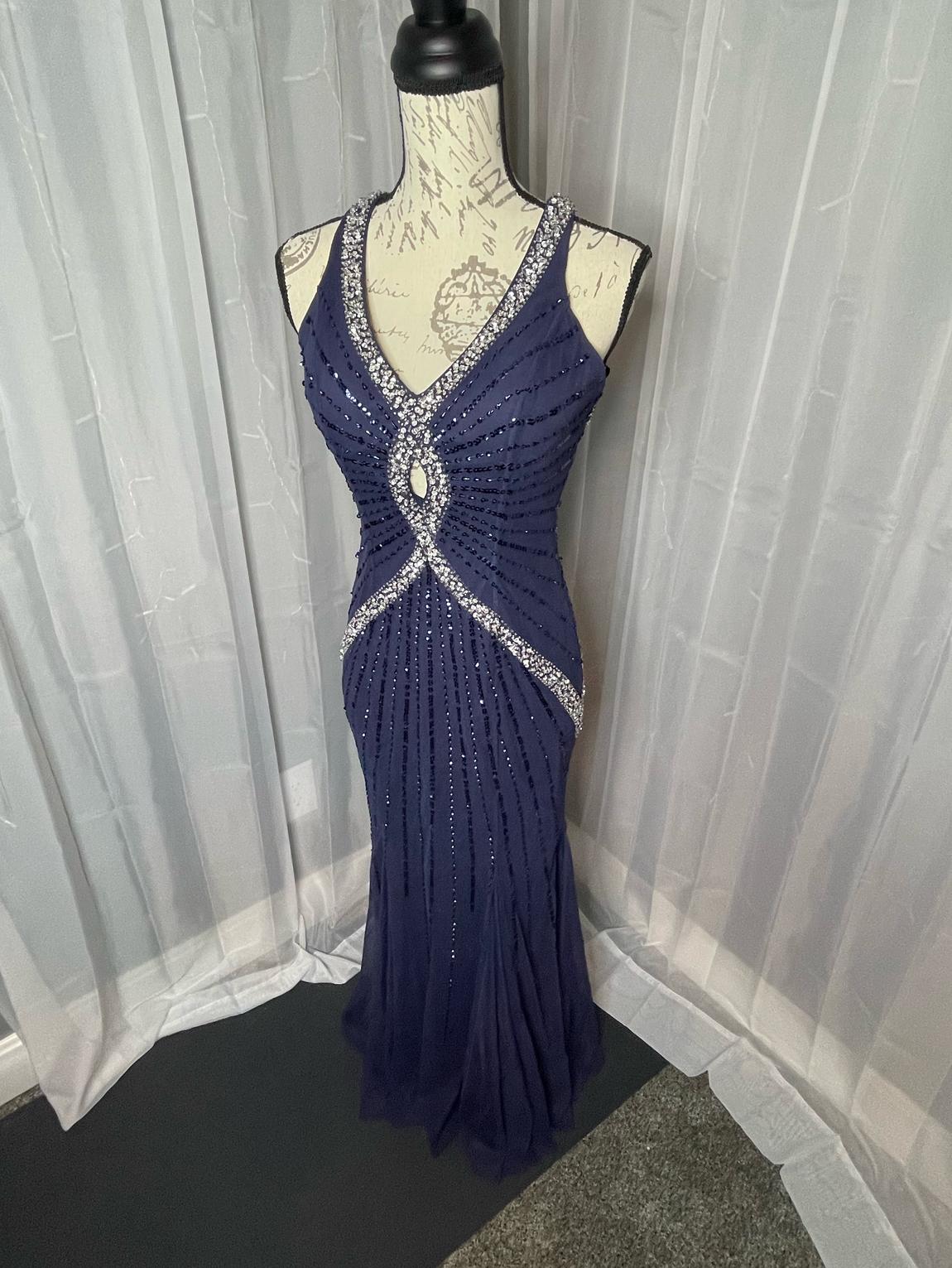 Size 2 Prom Navy Blue Floor Length Maxi on Queenly