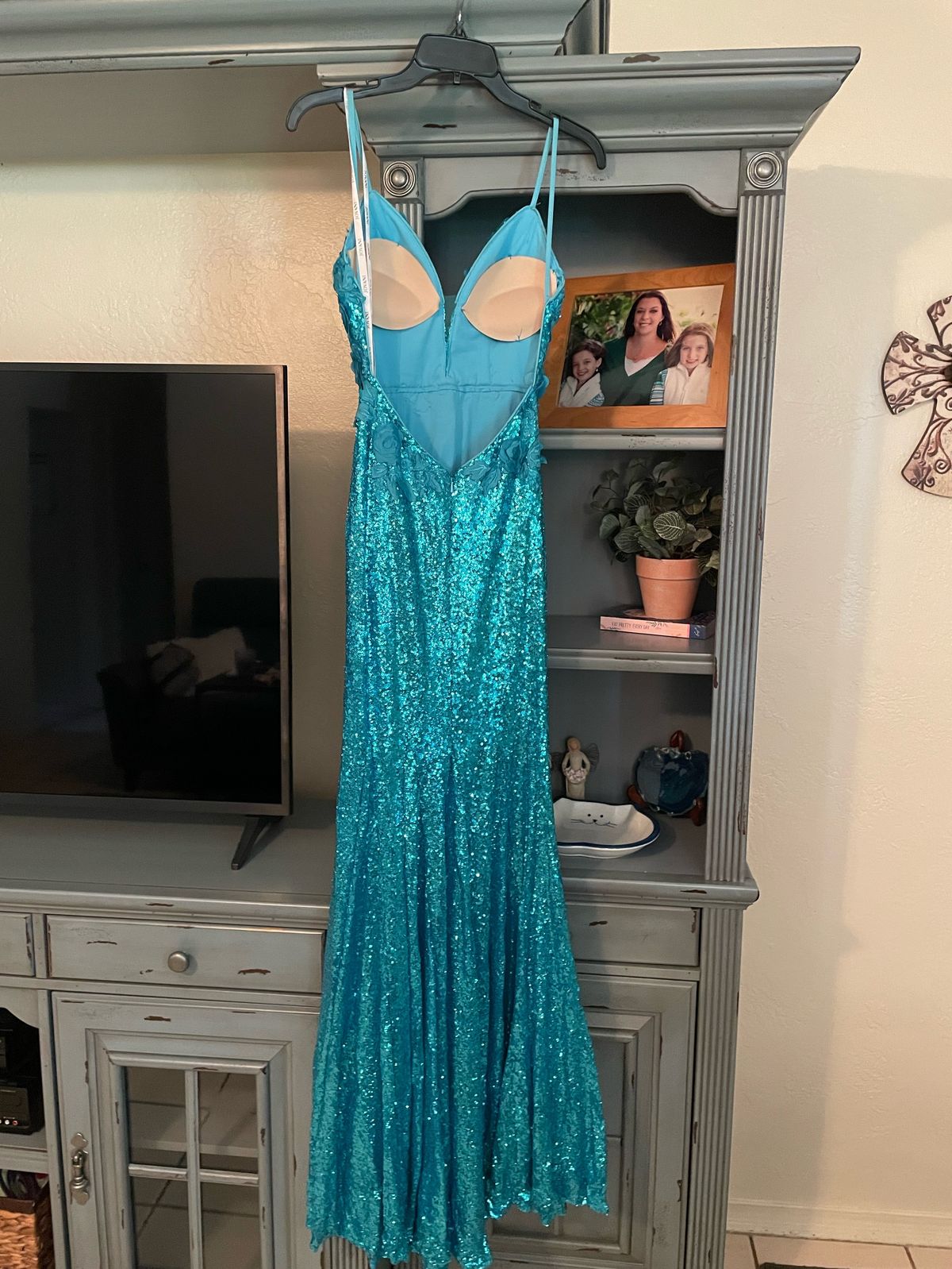 Jovani Size 0 Prom Plunge Sequined Blue Side Slit Dress on Queenly